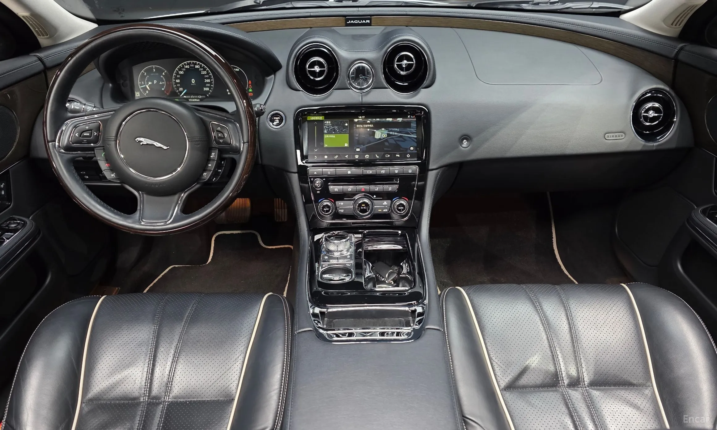 Jaguar All New XJ превью 7
