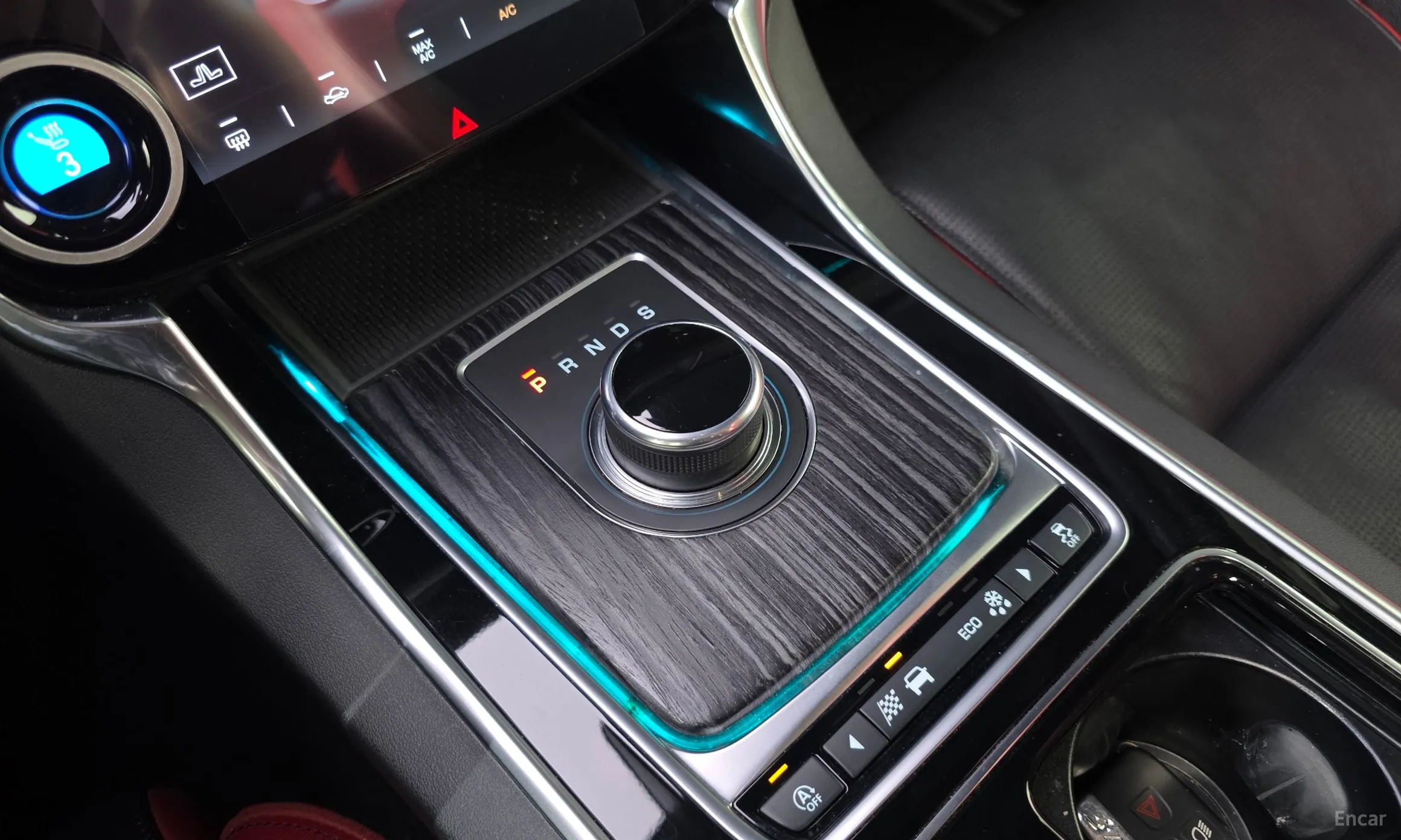 Jaguar XF (x260) превью 9