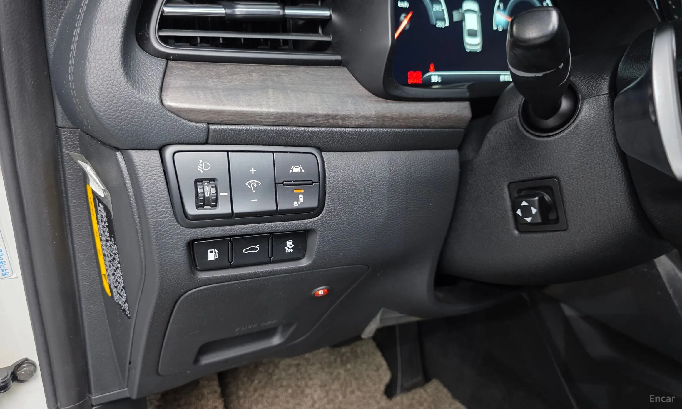 Kia K7 Premier превью 11