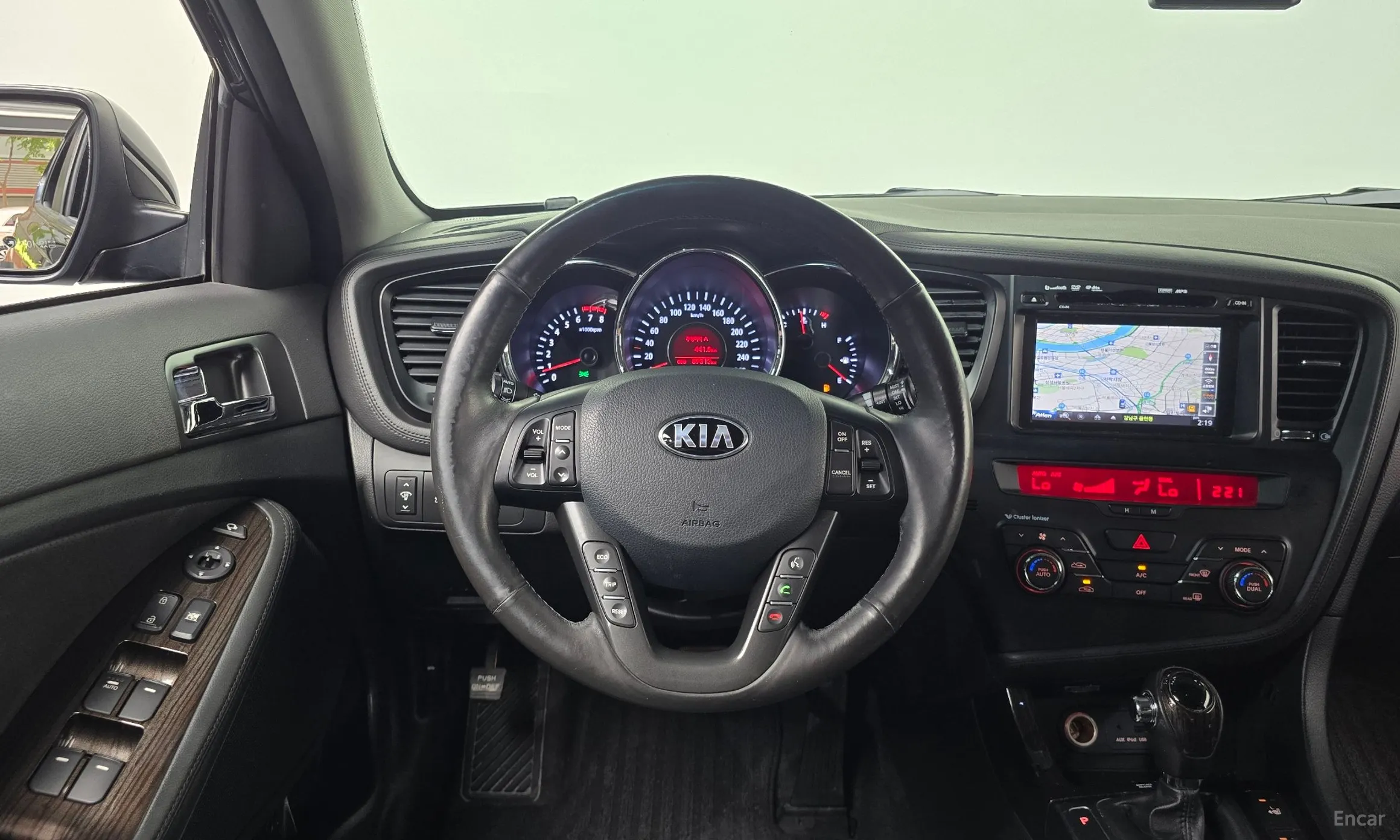 Kia K5 превью 13