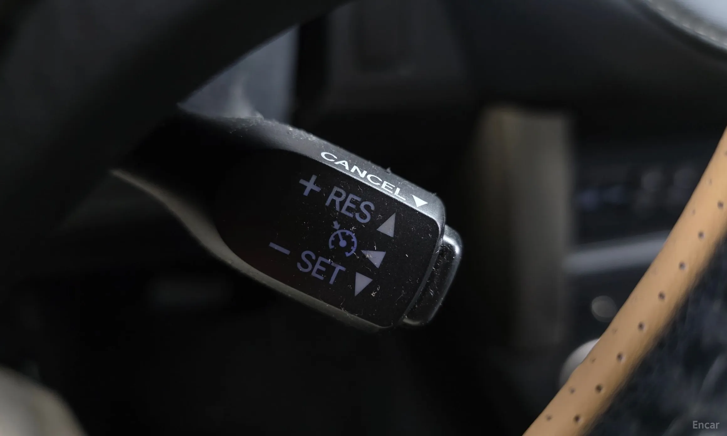 Toyota RAV4 превью 17