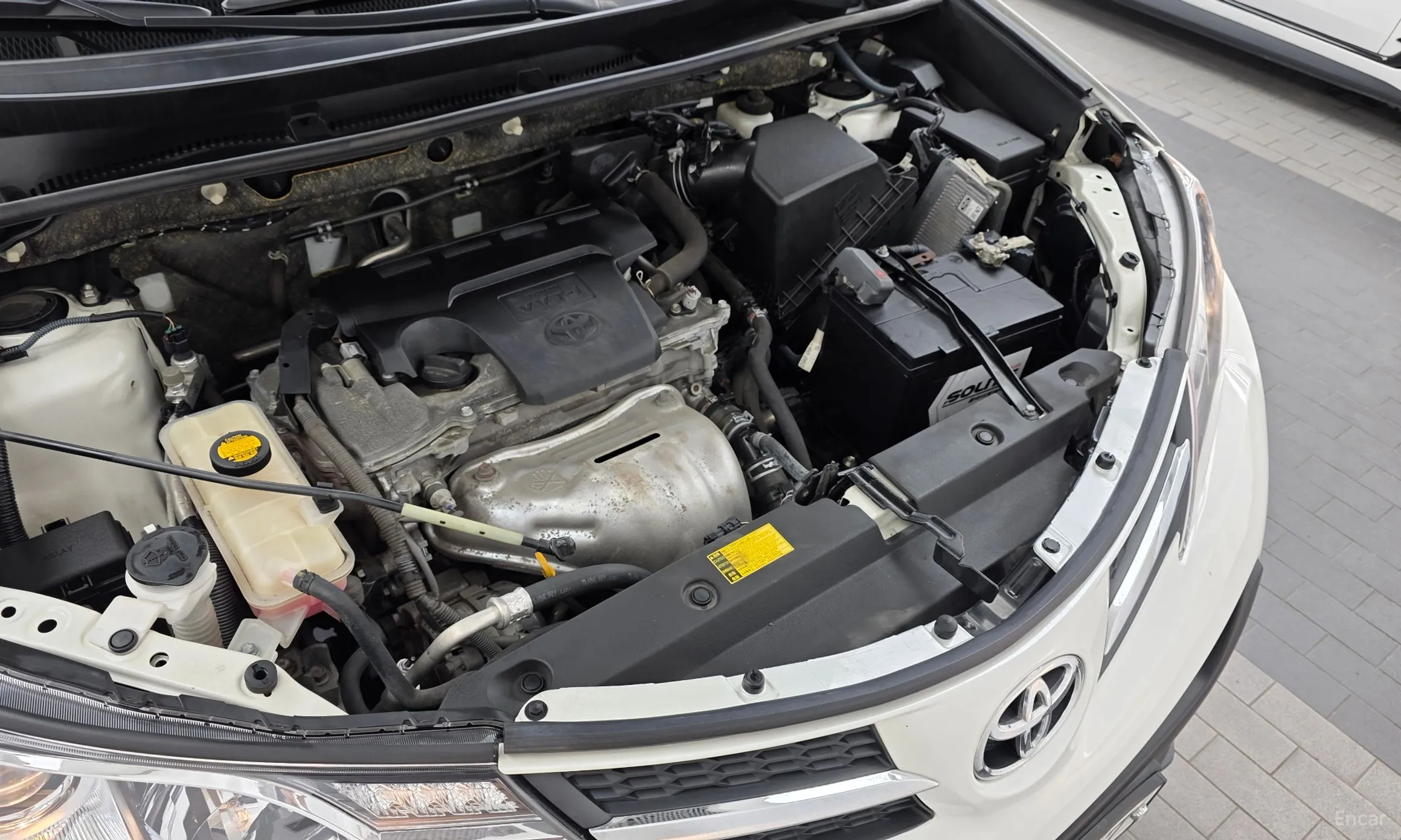 Toyota RAV4 превью 6