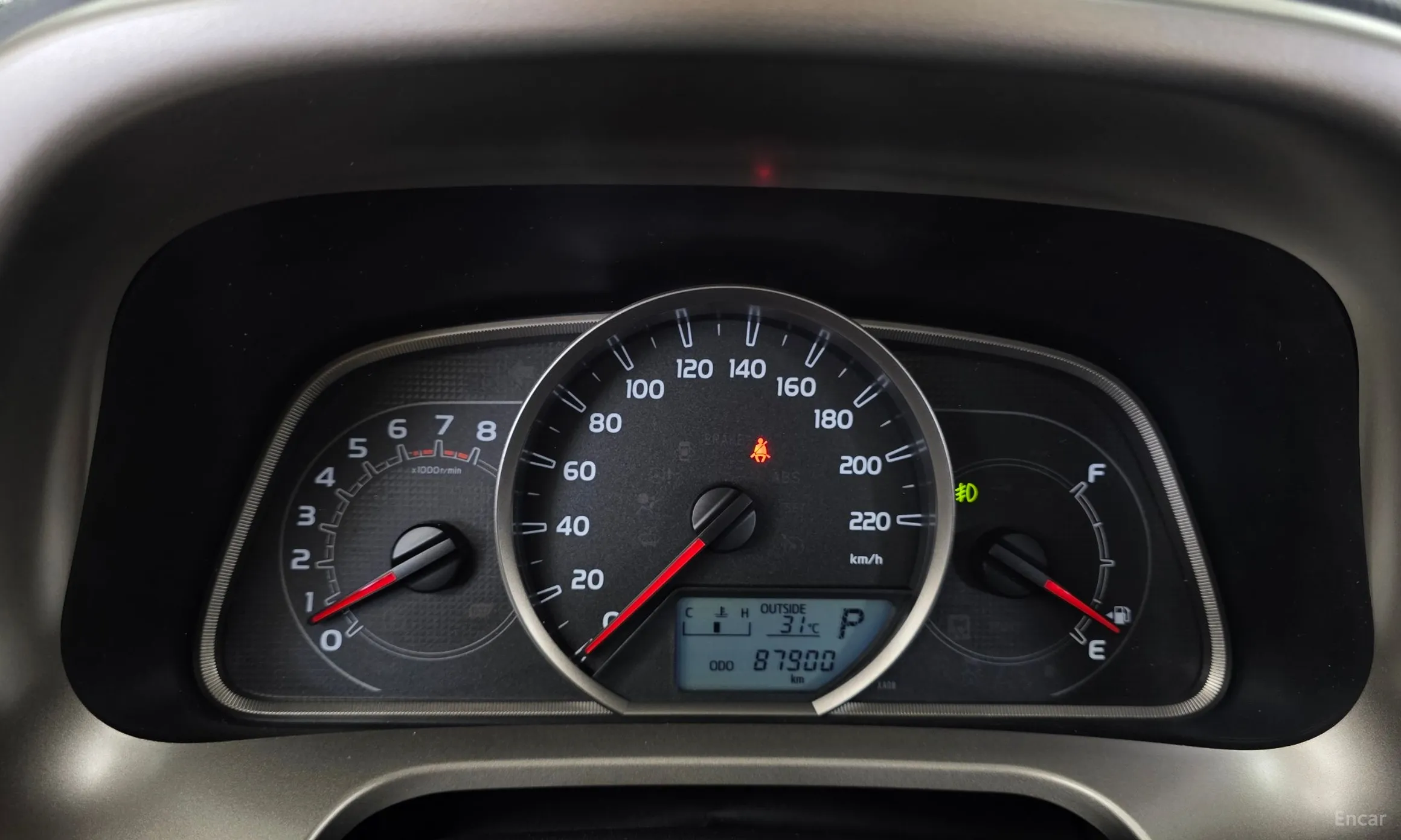 Toyota RAV4 превью 8