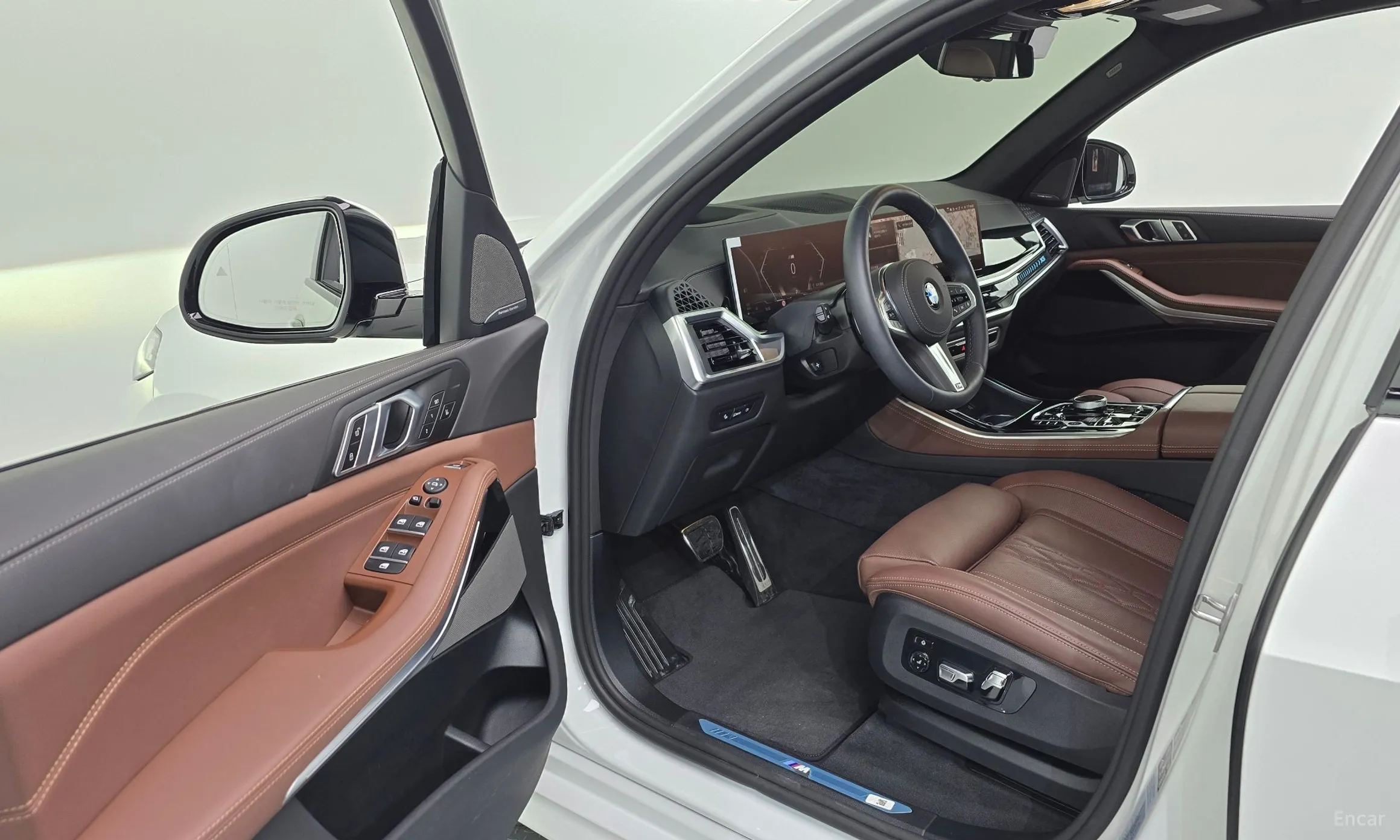 BMW X5 (G05) превью 10