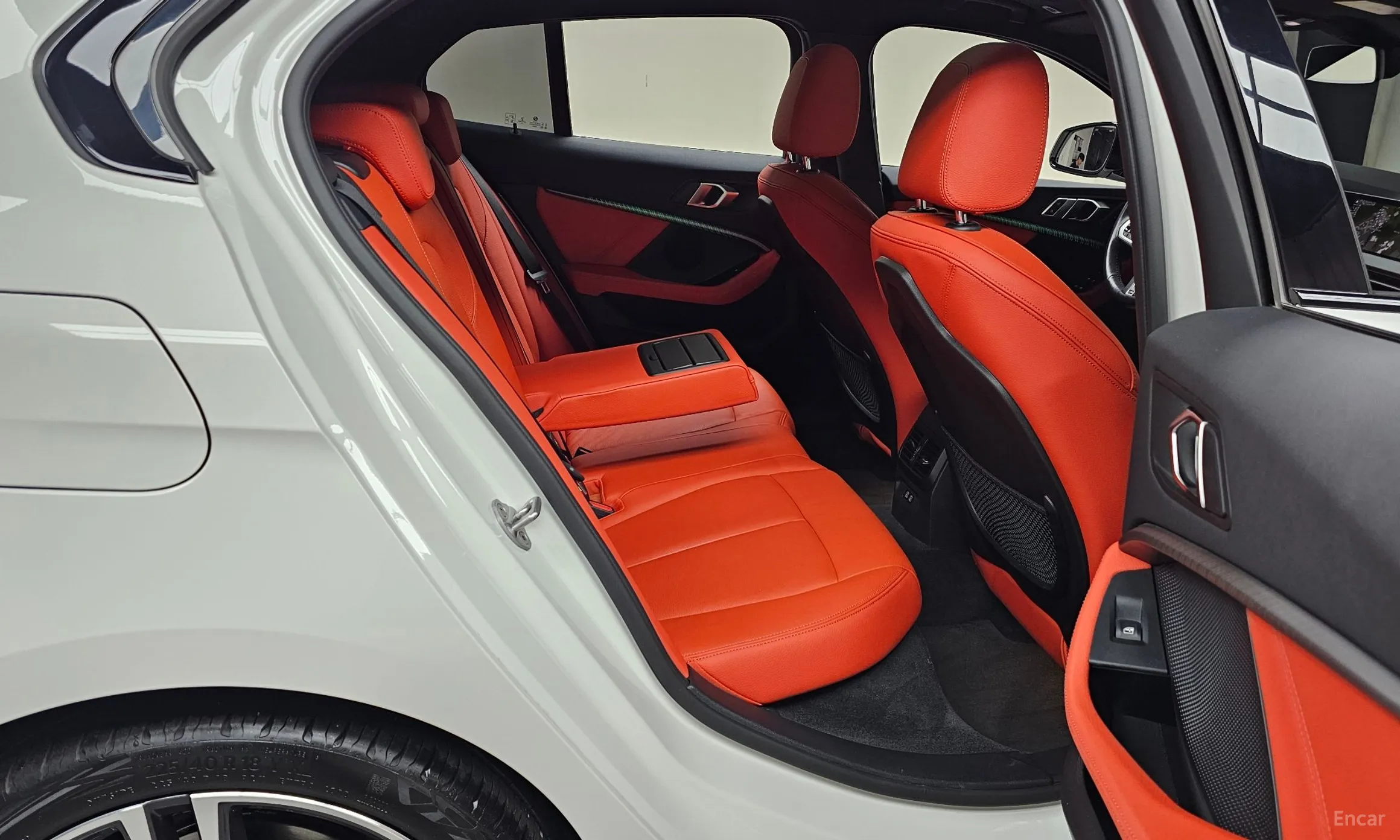 BMW 1 Series (F40) превью 11