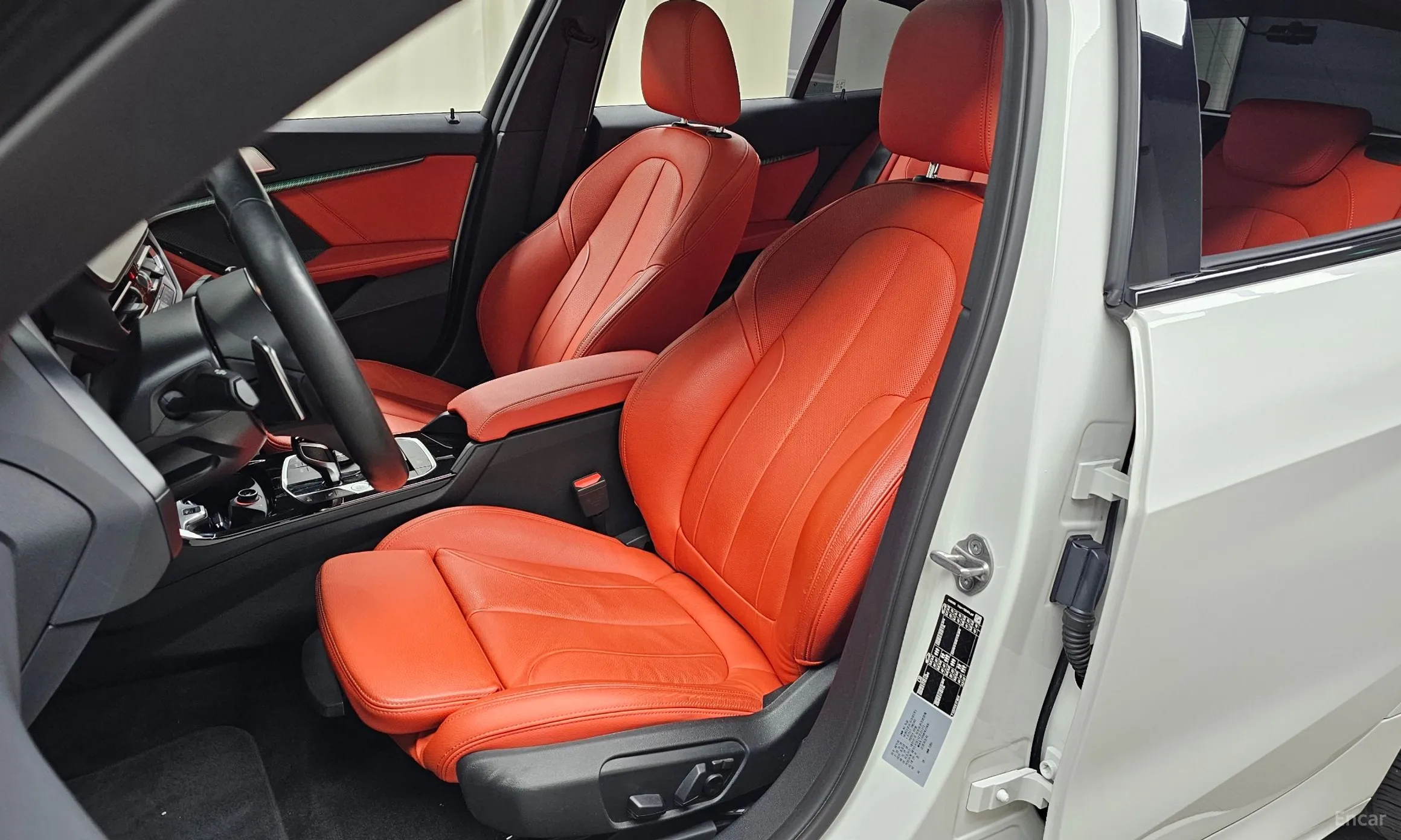 BMW 1 Series (F40) превью 18