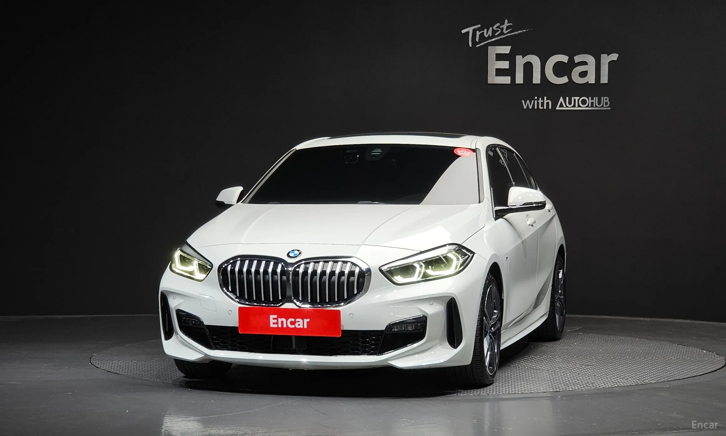 BMW 1 Series (F40) превью 3