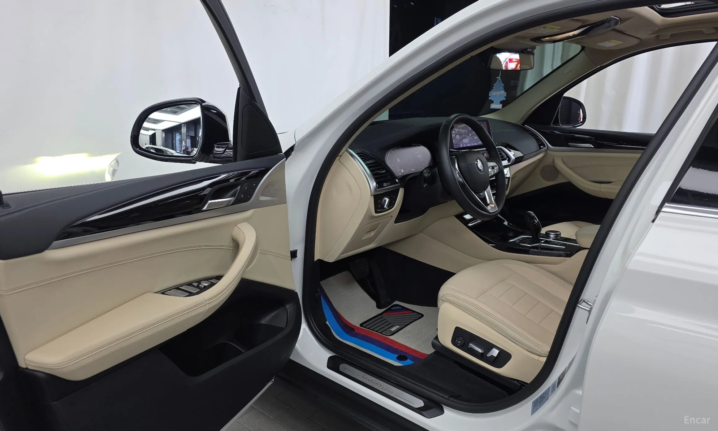 BMW X3 (G01) превью 10