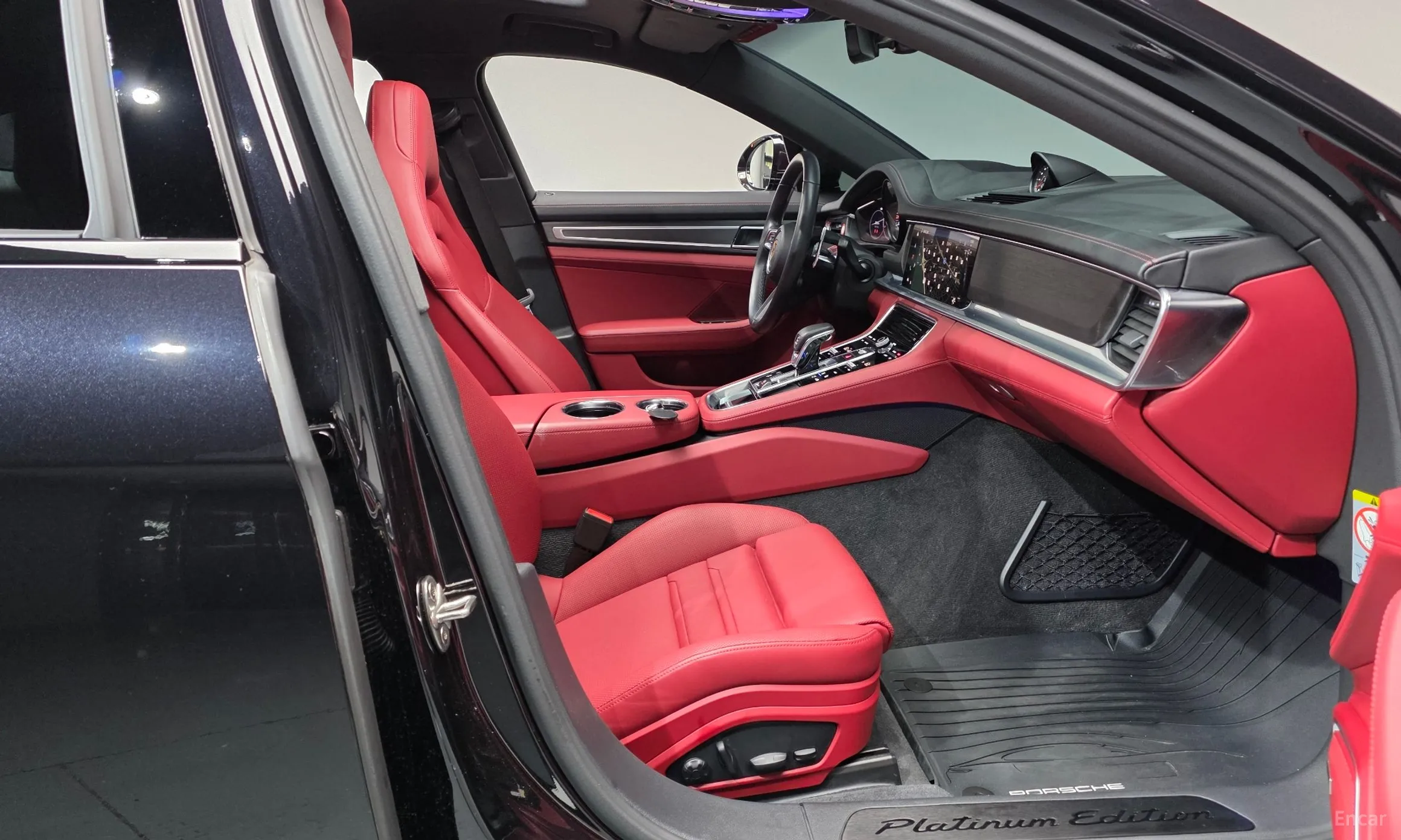 Porsche Panamera (971) превью 11