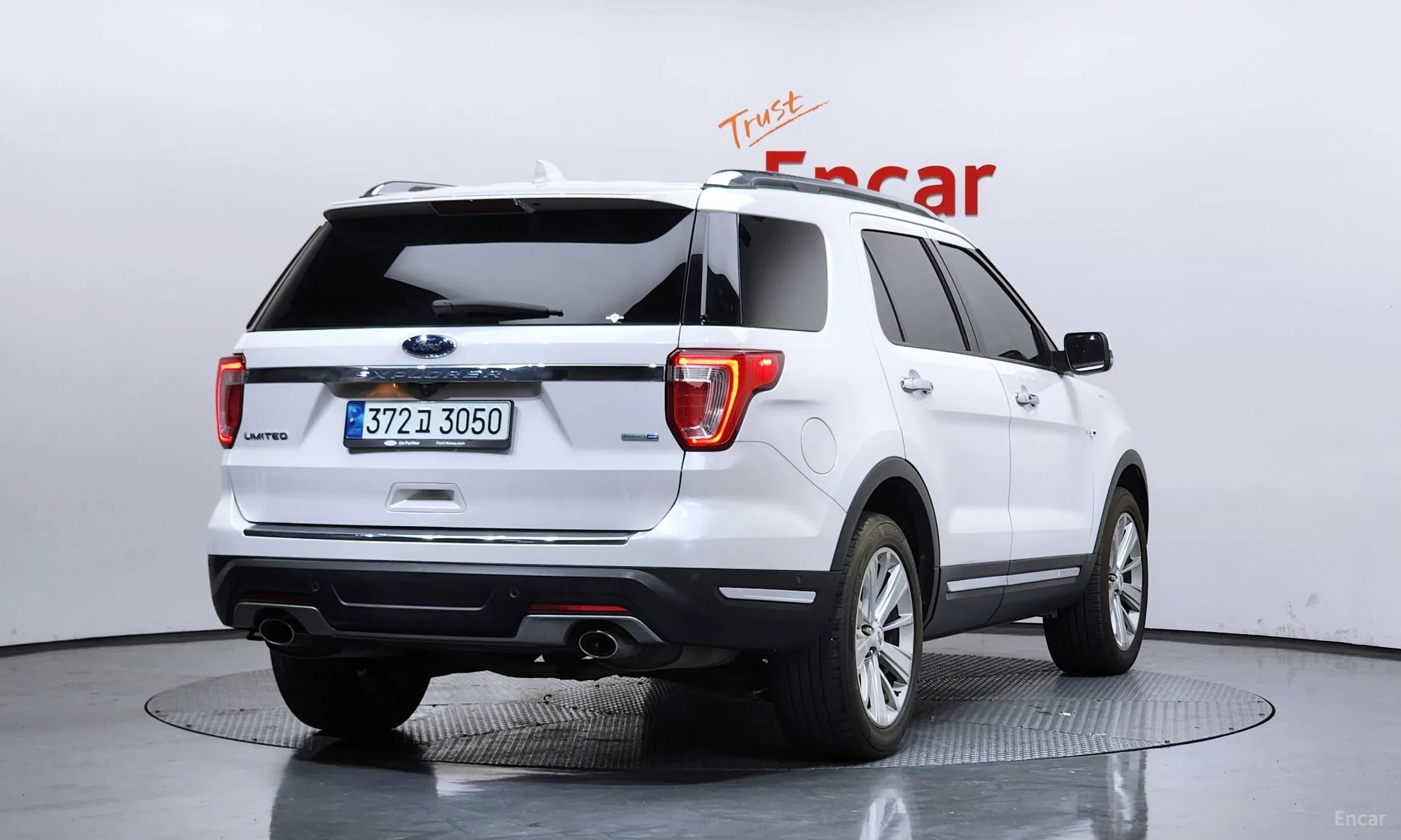 Ford Explorer превью 2