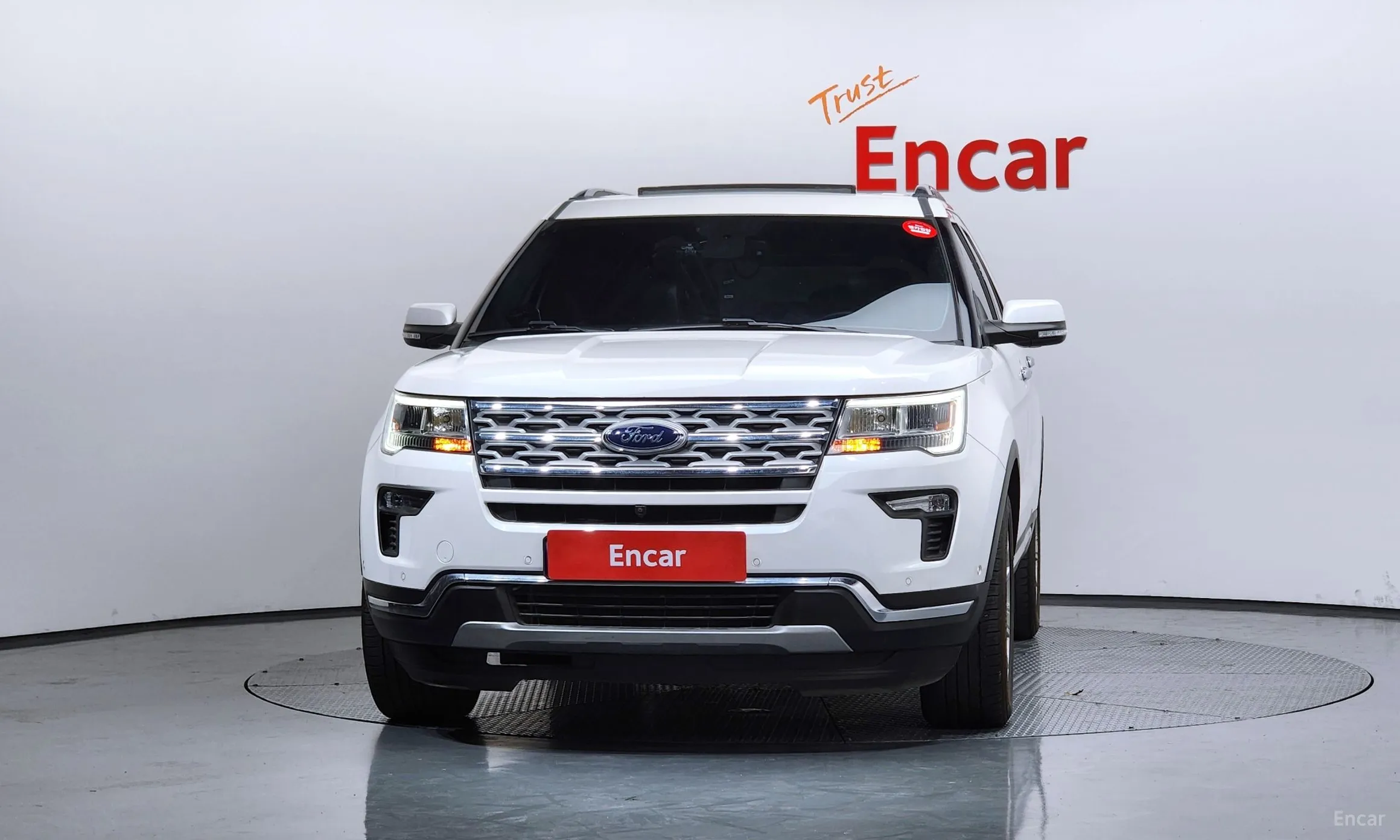 Ford Explorer превью 3