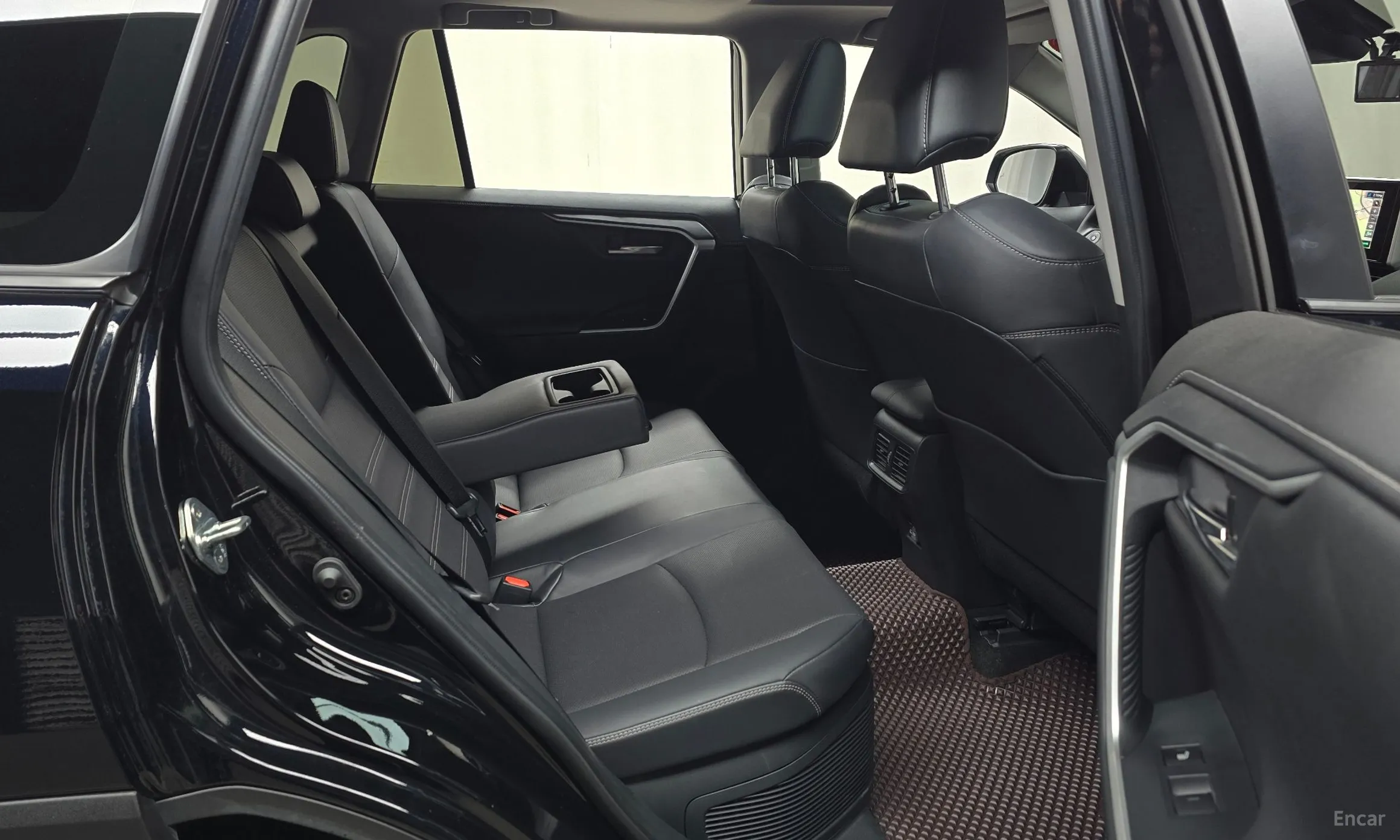 Toyota RAV4 5th Generation превью 11