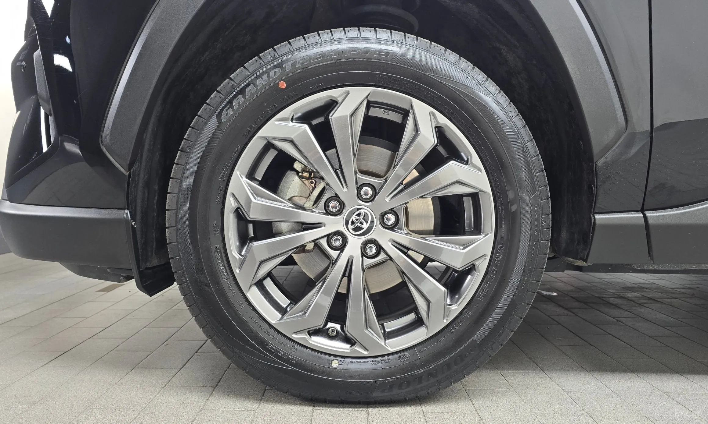 Toyota RAV4 5th Generation превью 5