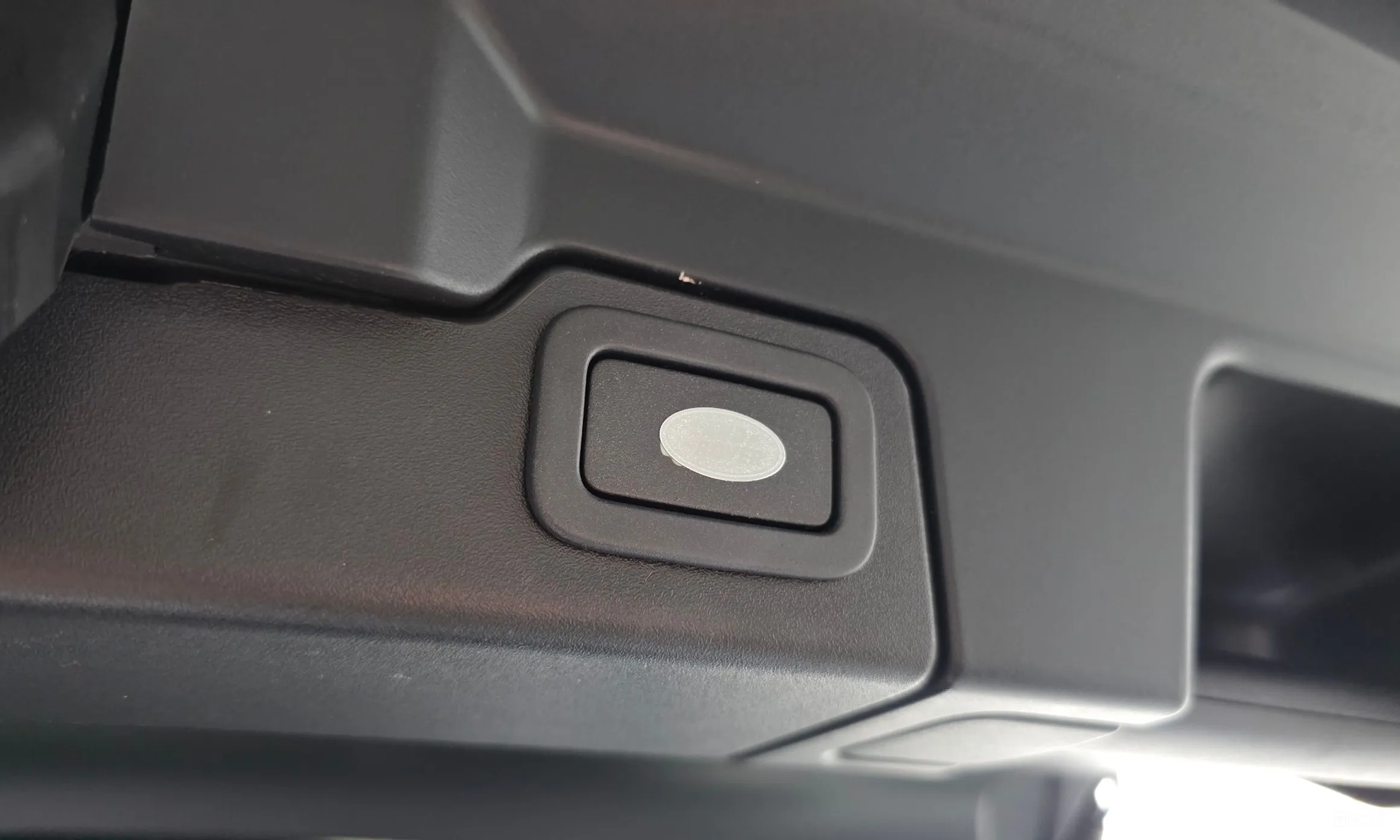 Land Rover Range Rover Evoque превью 20