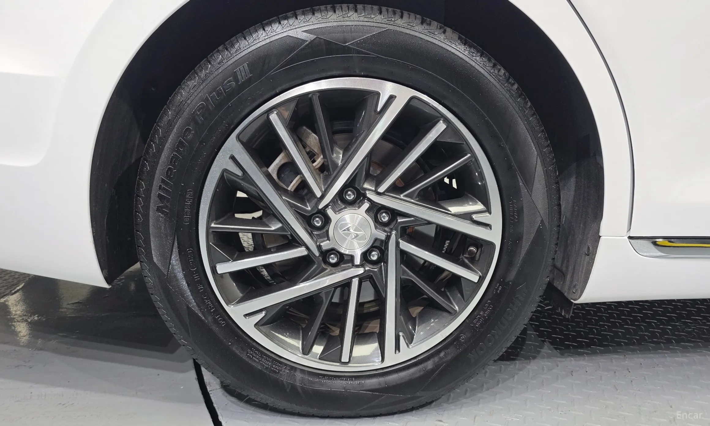 Hyundai Grandeur IG превью 5