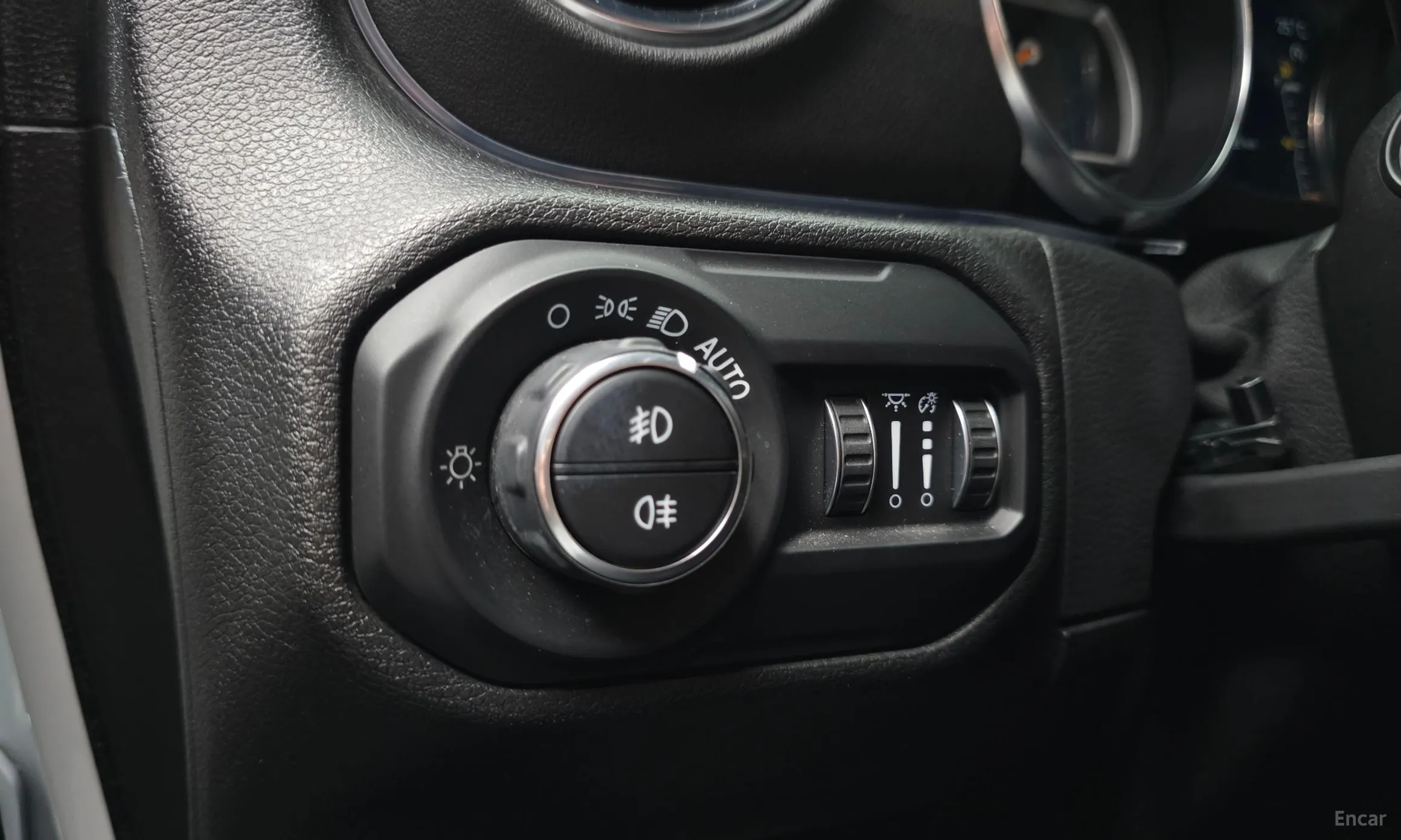 Jeep Wrangler (JL) превью 19