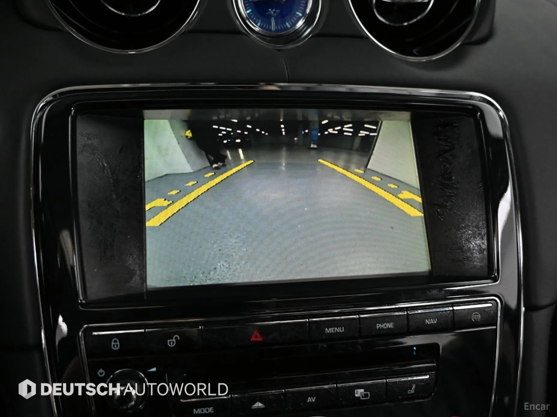Jaguar All New XJ превью 15