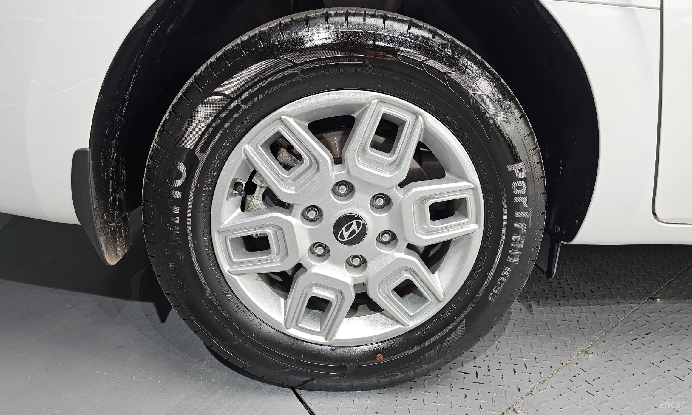 Hyundai Staria превью 5