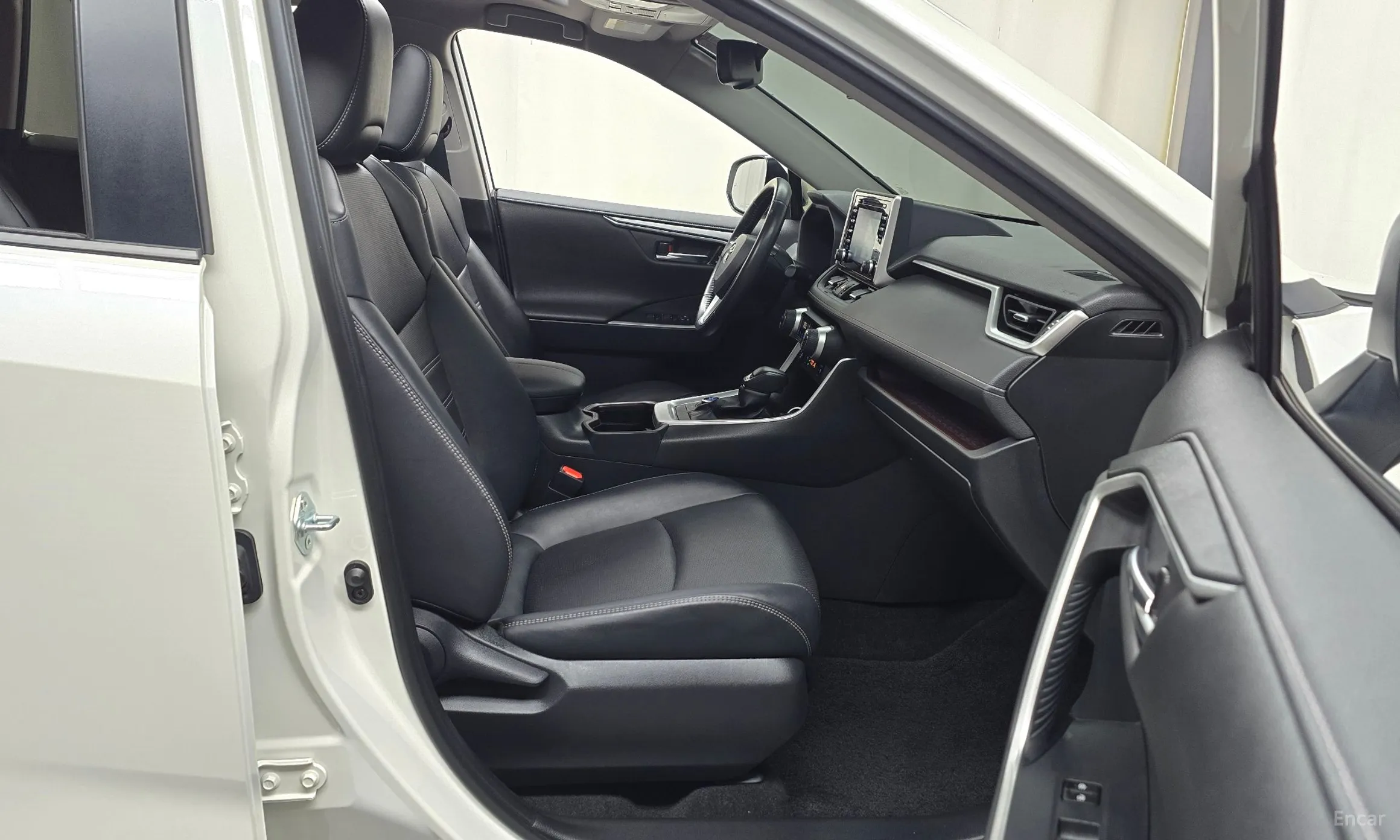 Toyota RAV4 5th Generation превью 11