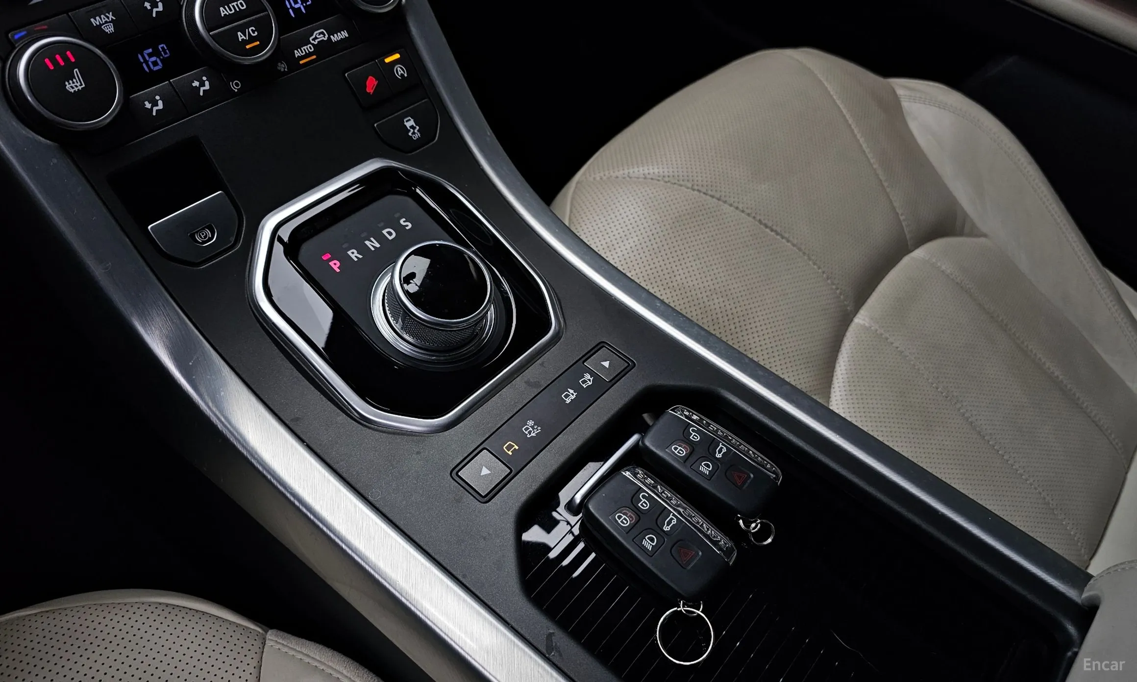 Land Rover Range Rover Evoque превью 9