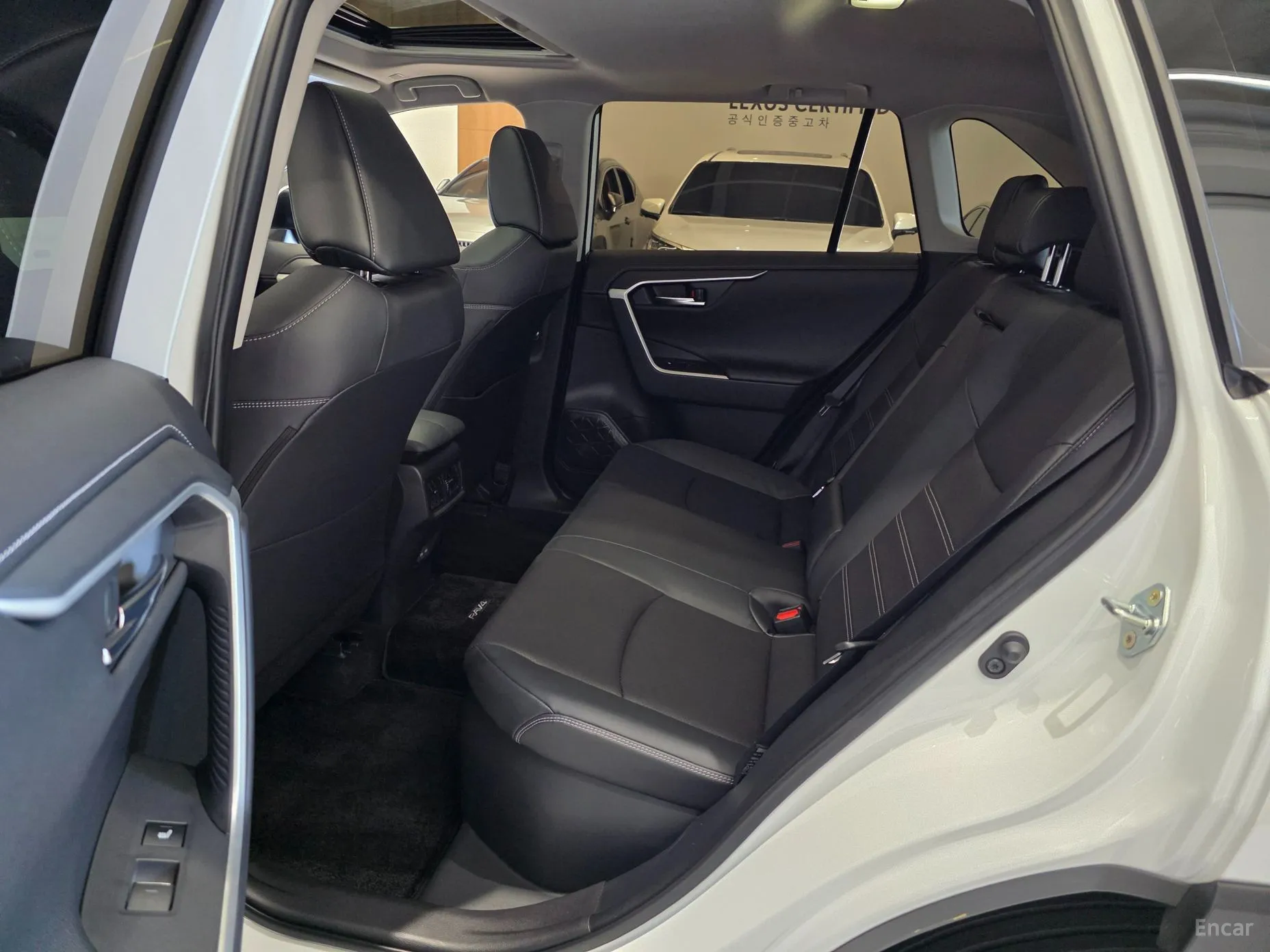 Toyota RAV4 5th Generation превью 11