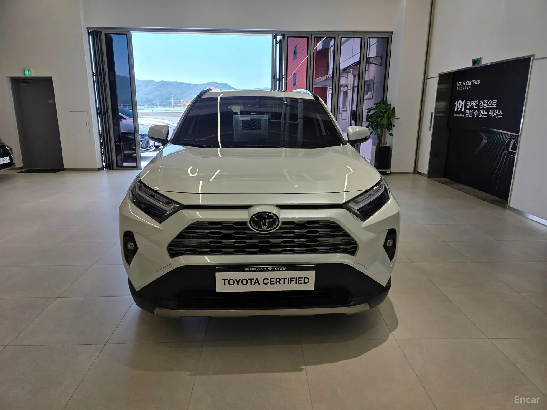 Toyota RAV4 5th Generation превью 3