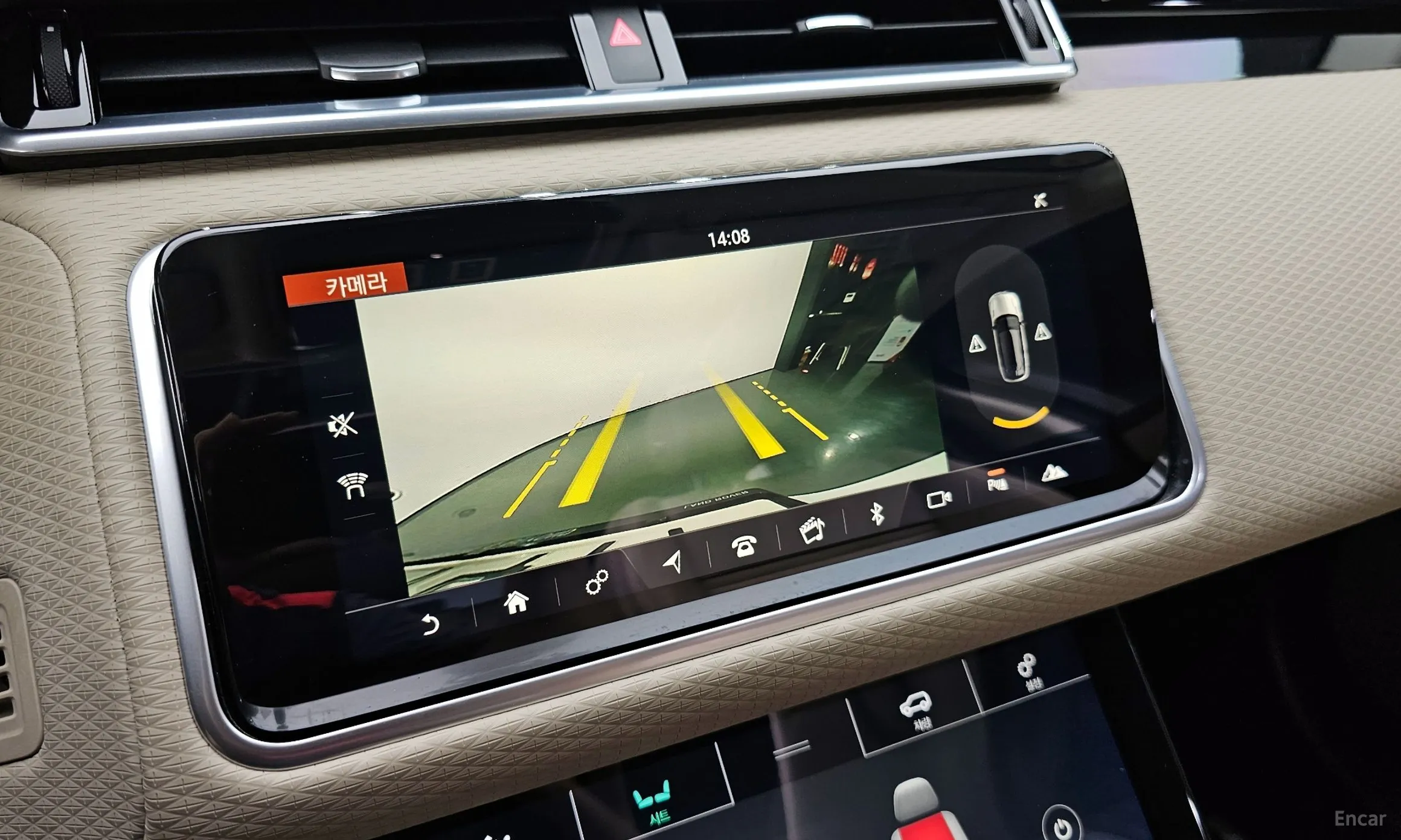Land Rover Range Rover Bella превью 14