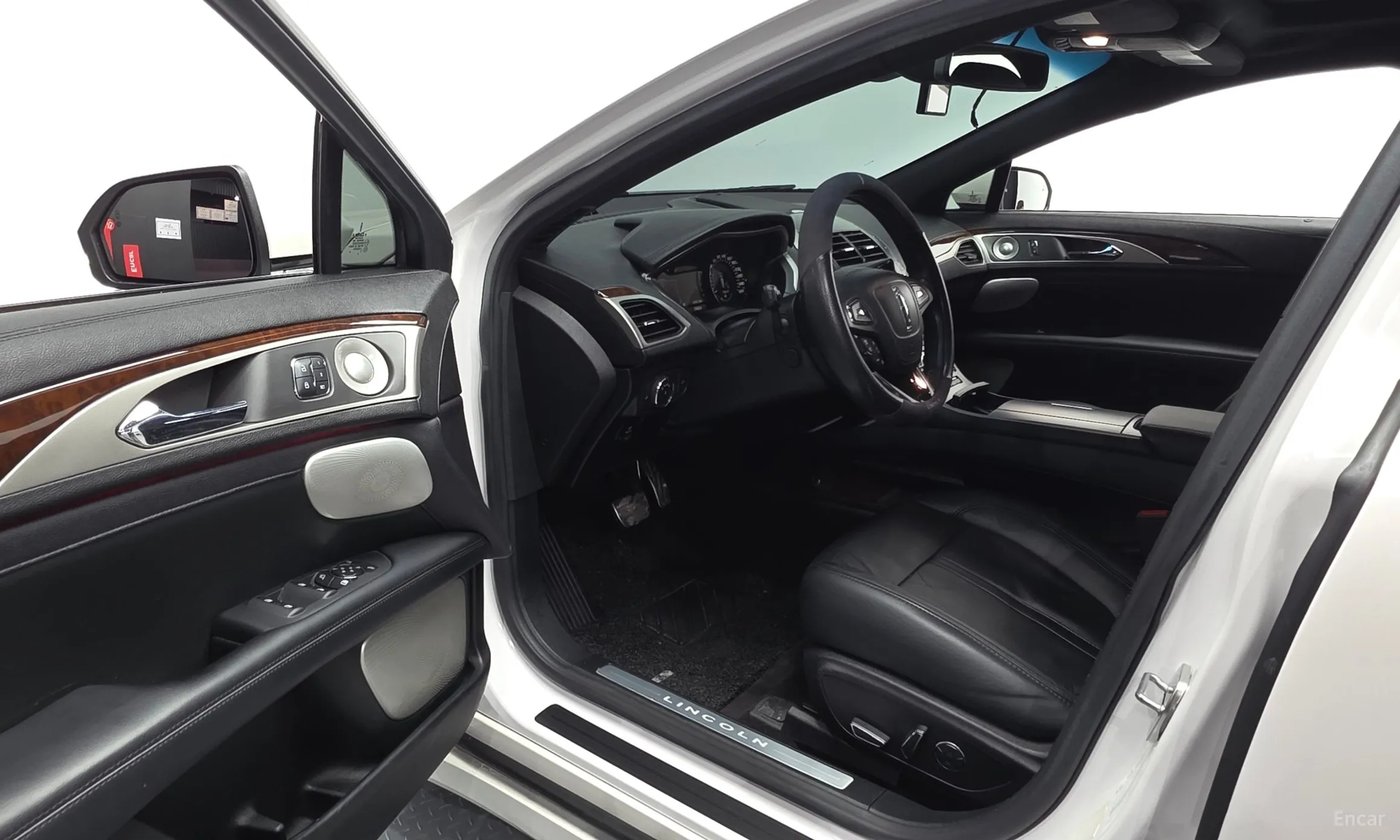 Lincoln New MKZ превью 10