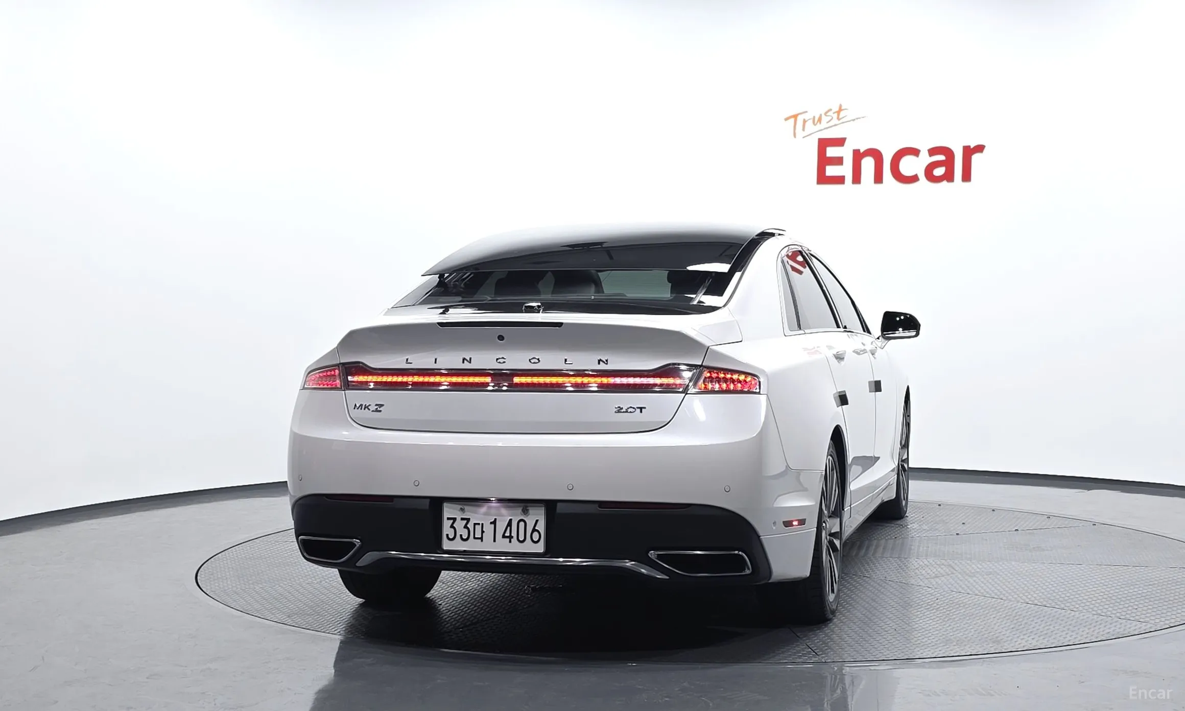 Lincoln New MKZ превью 4
