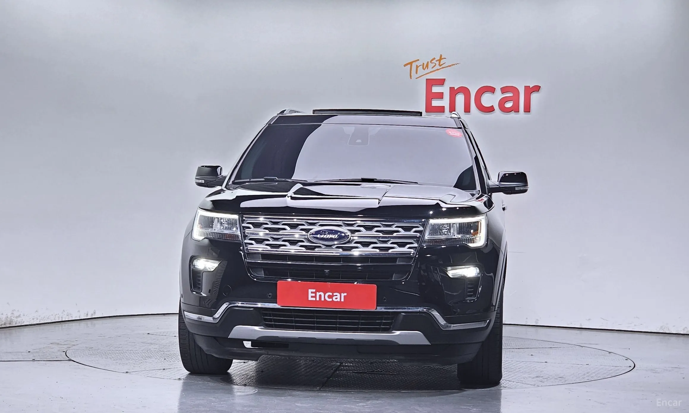 Ford Explorer превью 3
