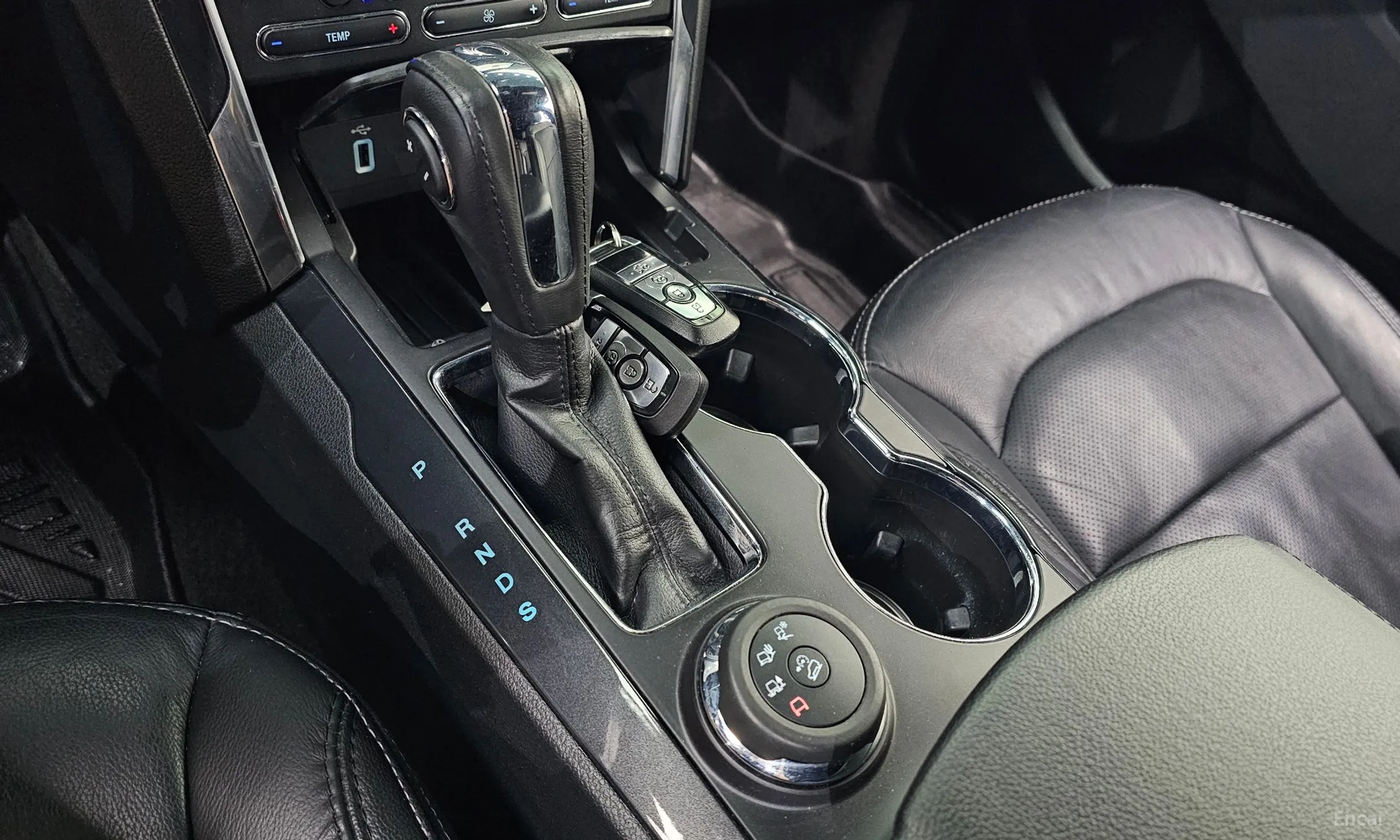 Ford Explorer превью 9