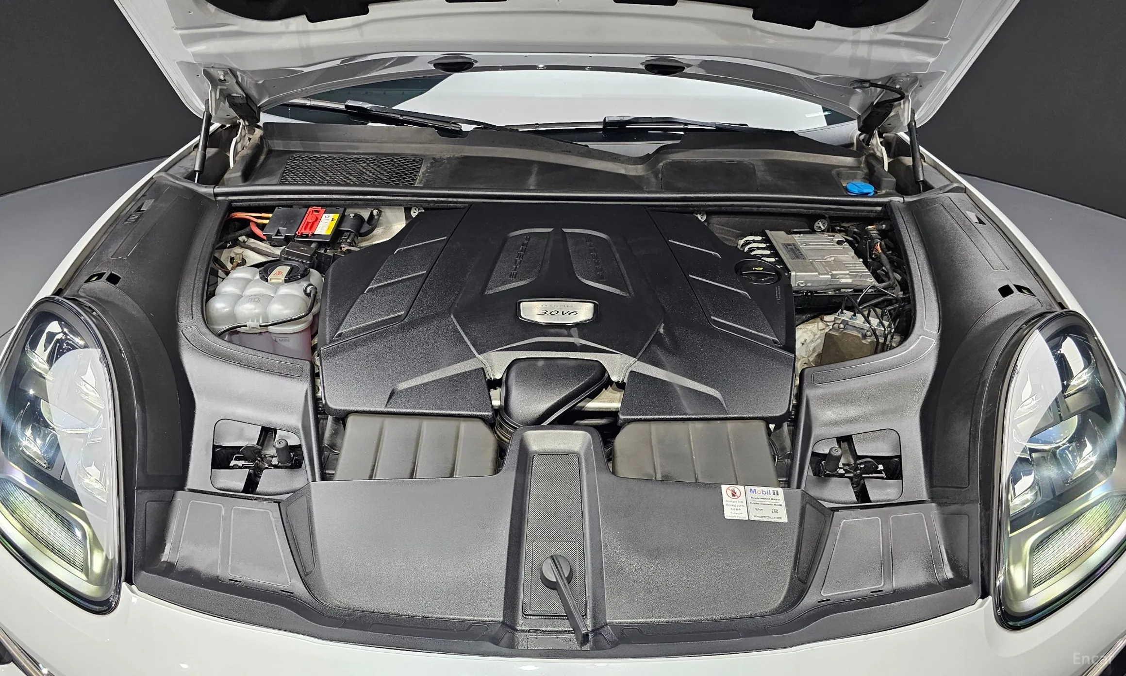 Porsche Cayenne (PO536) превью 6