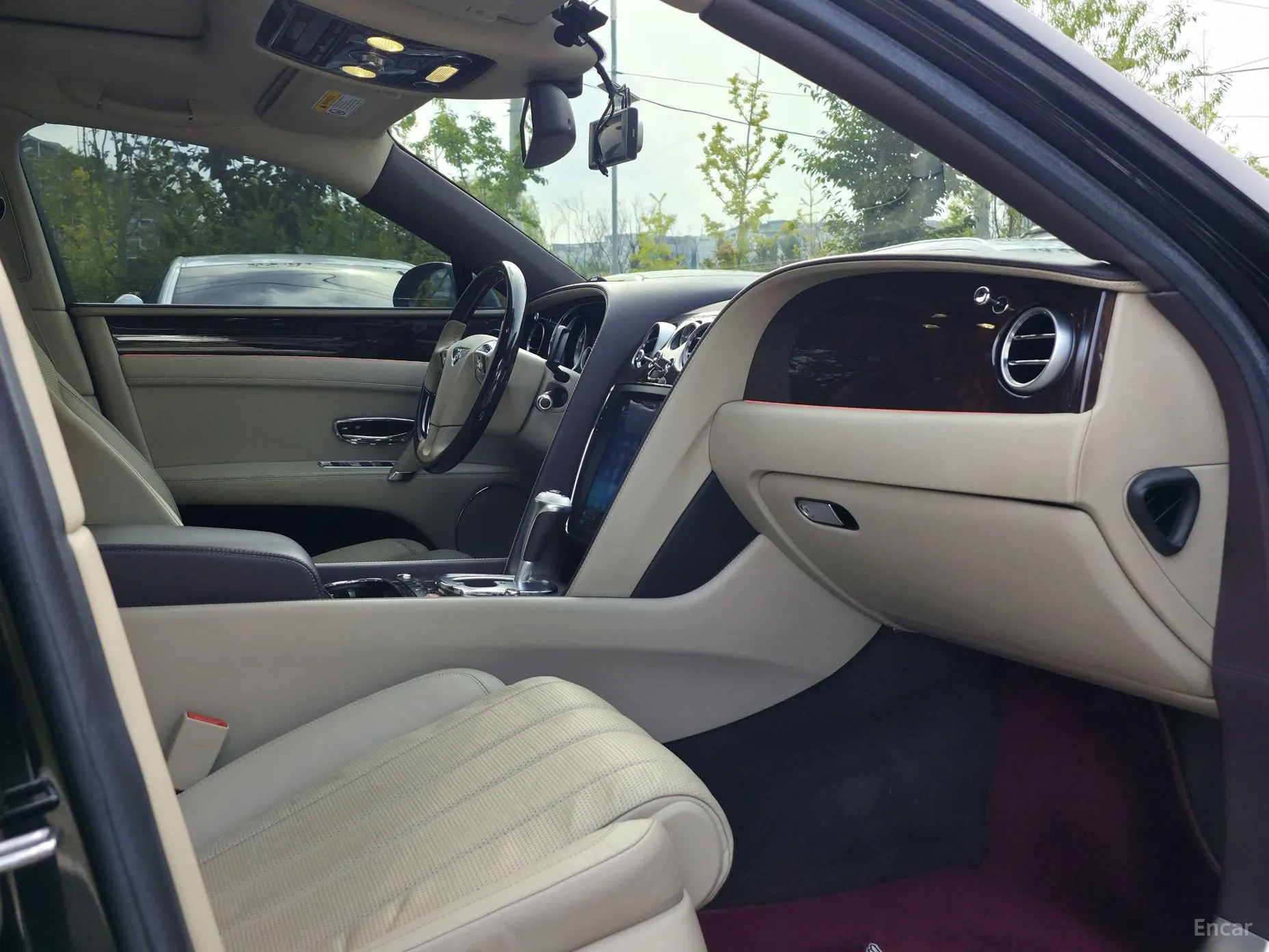Bentley Flying Spur 2nd Generation превью 7