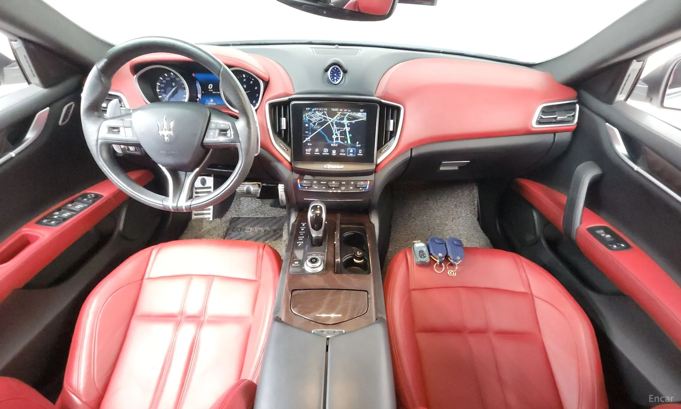 Maserati Ghibli превью 7