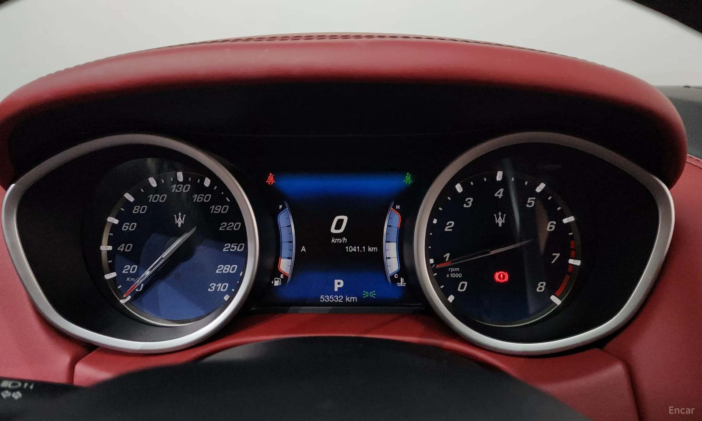 Maserati Ghibli превью 8