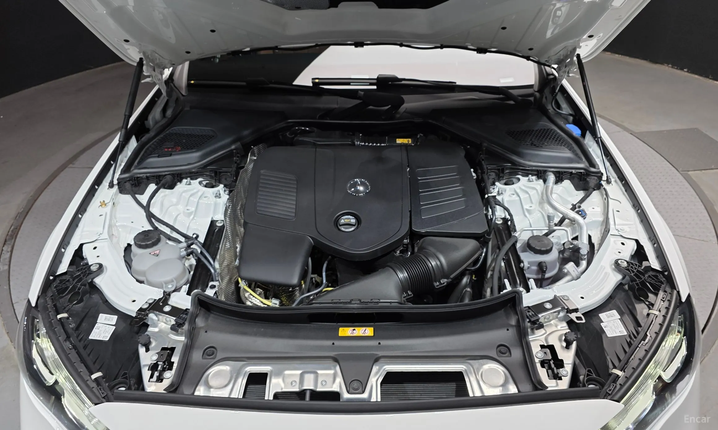 Mercedes Benz E-Class W214 превью 6