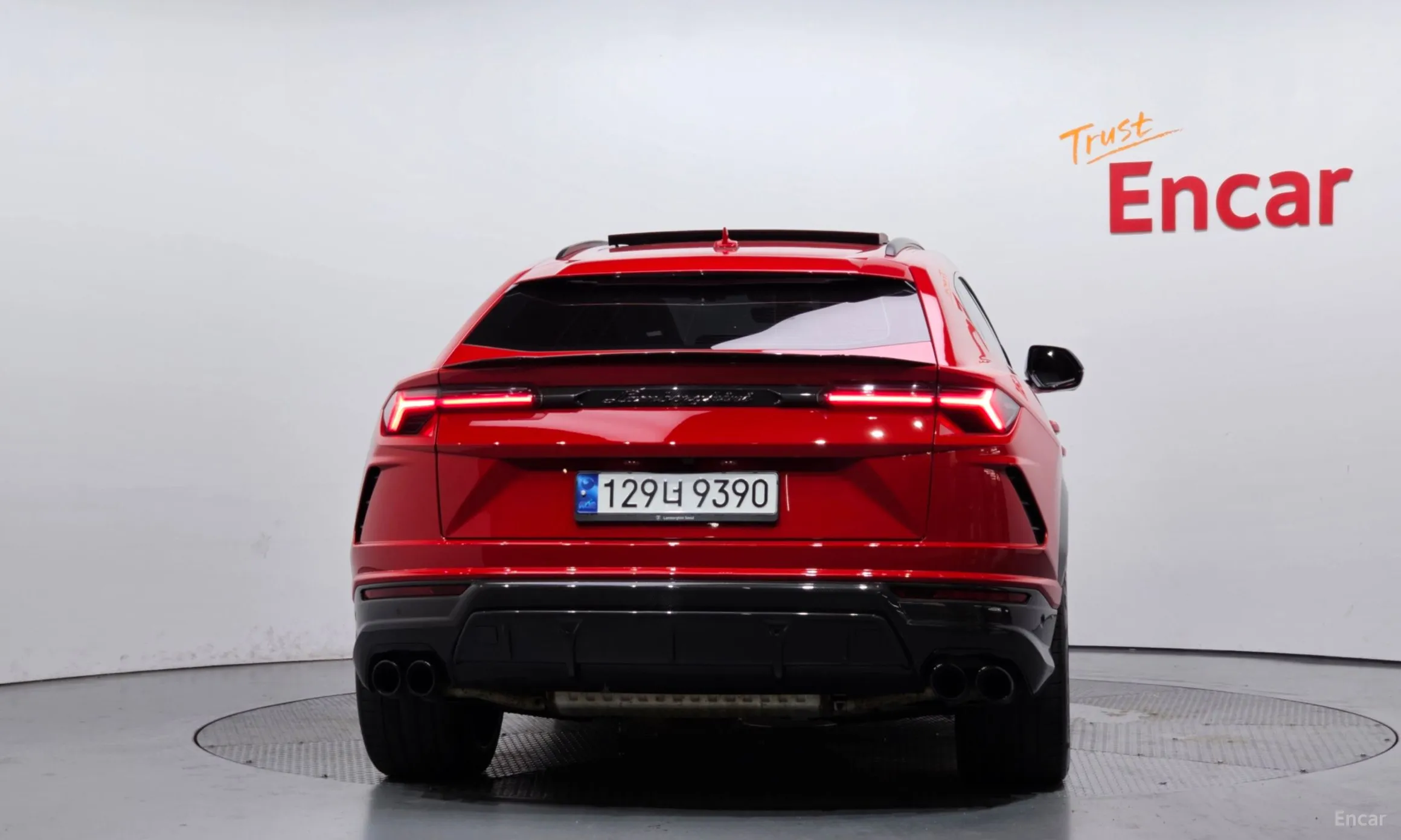 Lamborghini Urus превью 4