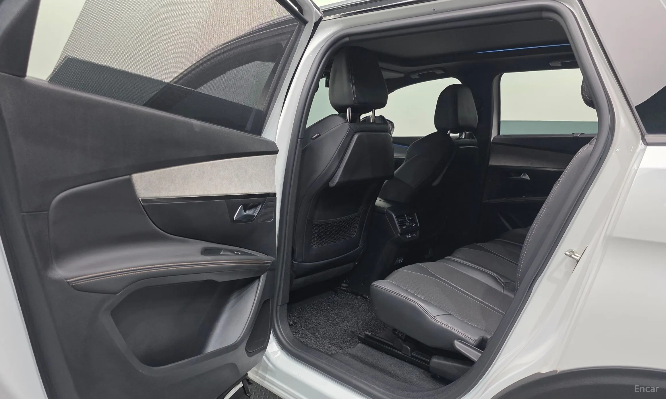 Peugeot 5008 2nd generation превью 16