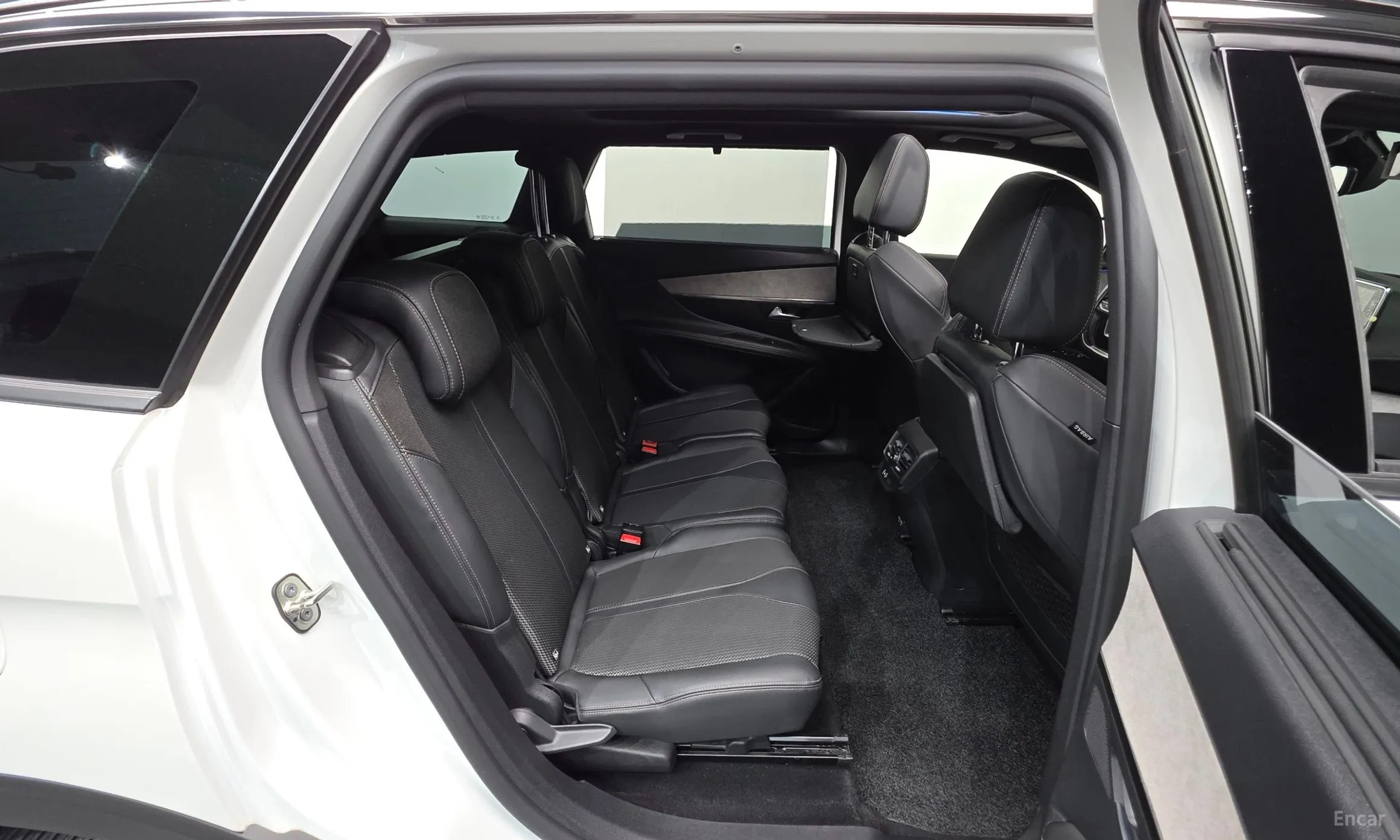 Peugeot 5008 2nd generation превью 17