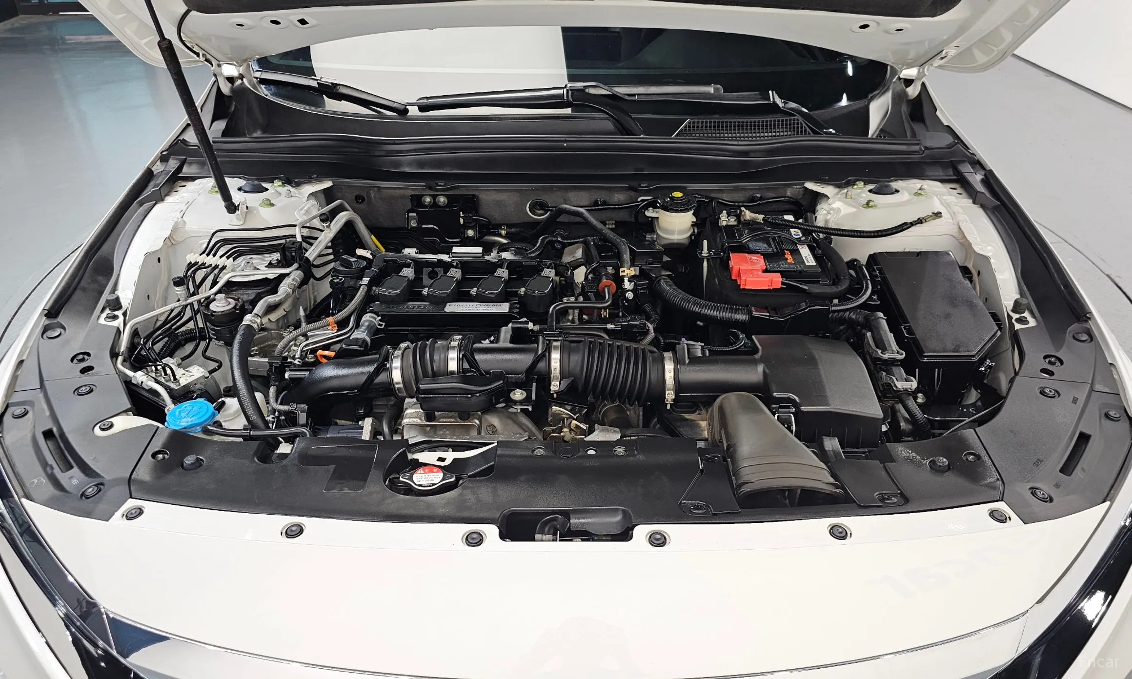 Honda Accord 10th Generation превью 6