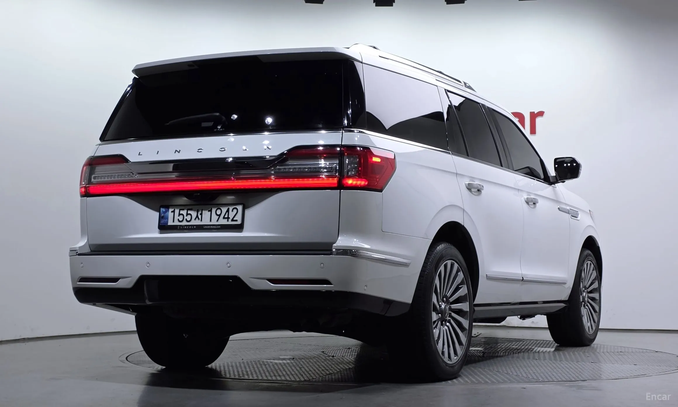 Lincoln Navigator 4th generation превью 2