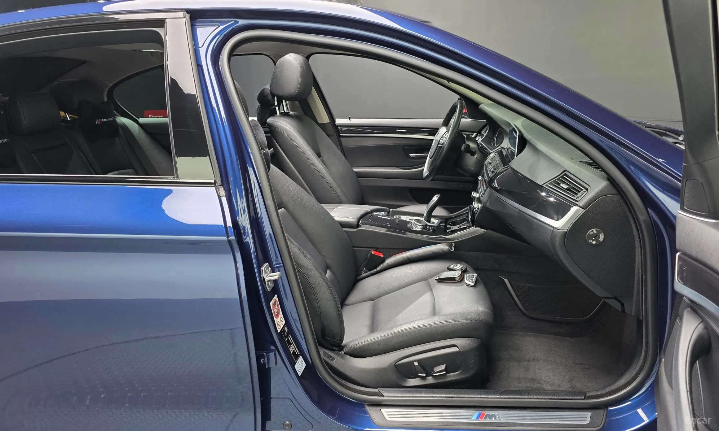 BMW 5 Series (F10) превью 11