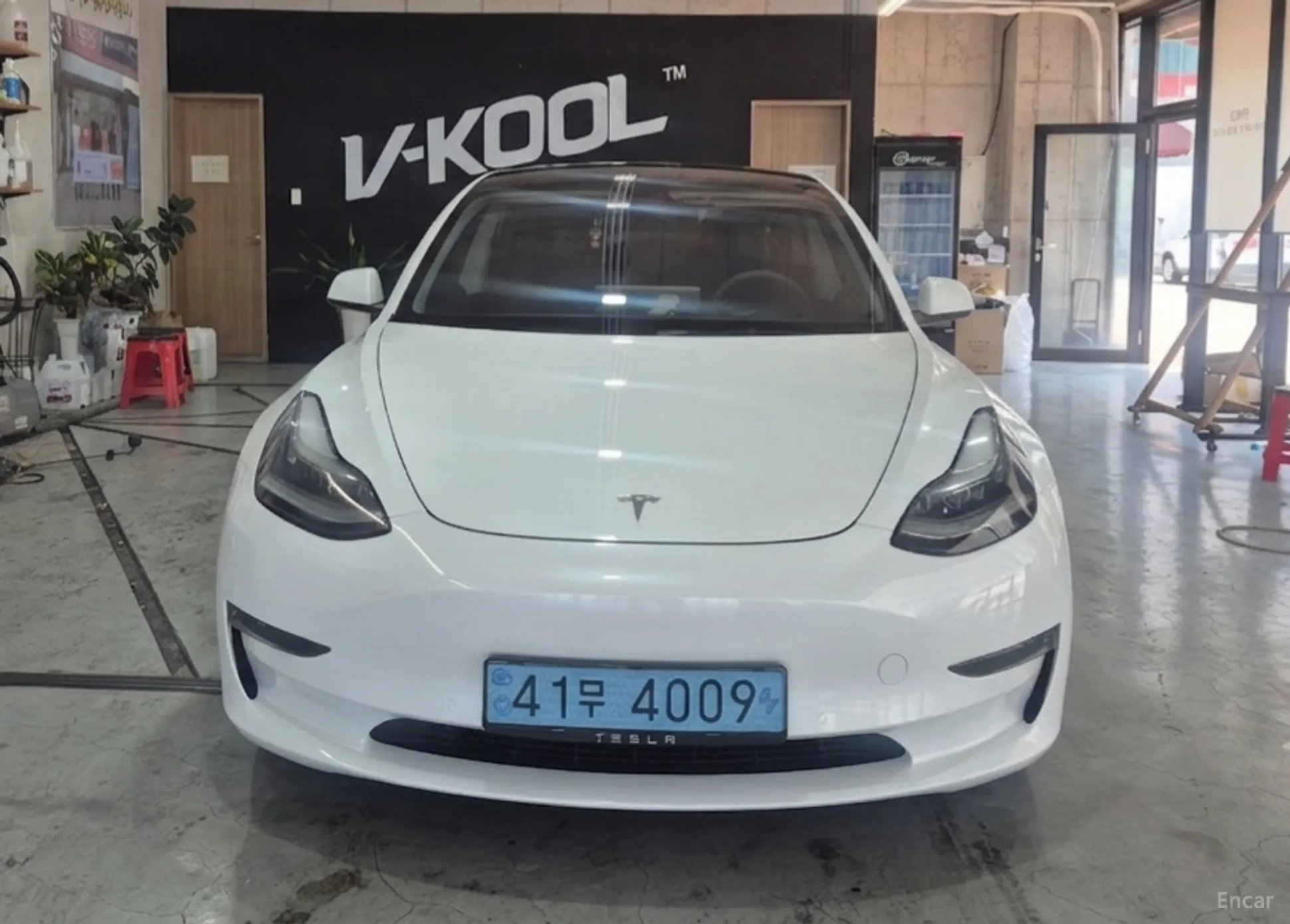 Tesla Model 3 превью 18