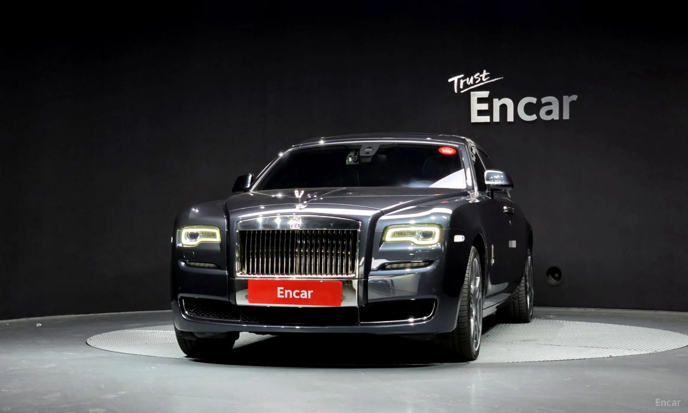 Rolls-Royce Ghost превью 3