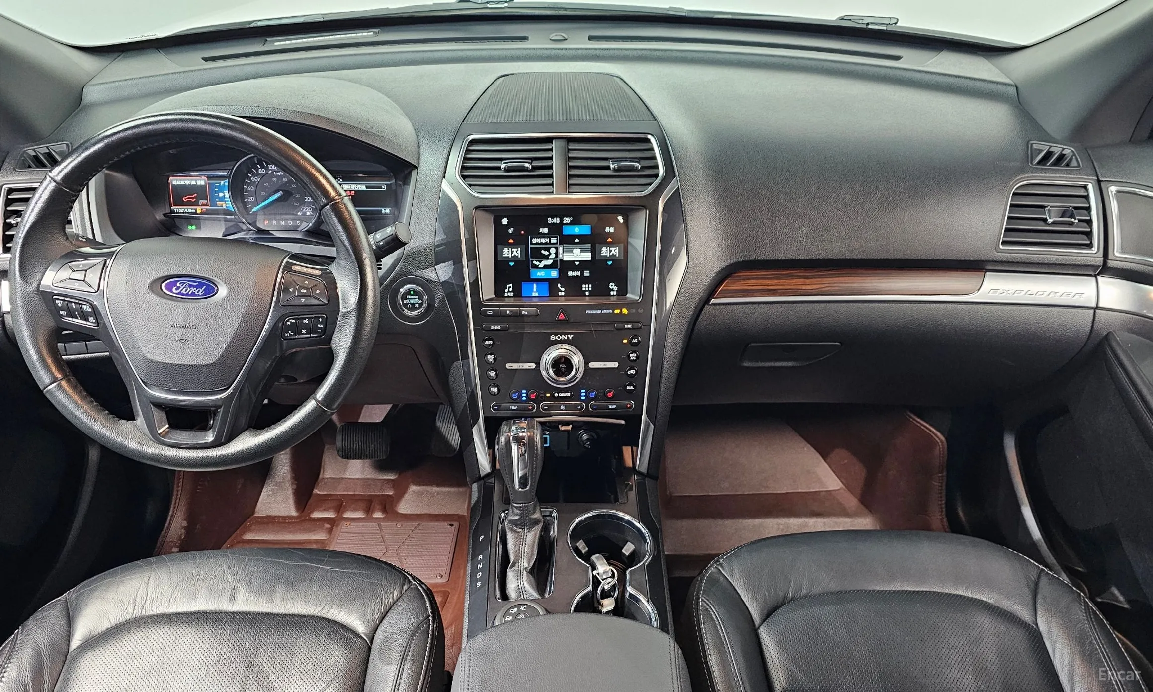 Ford Explorer превью 7