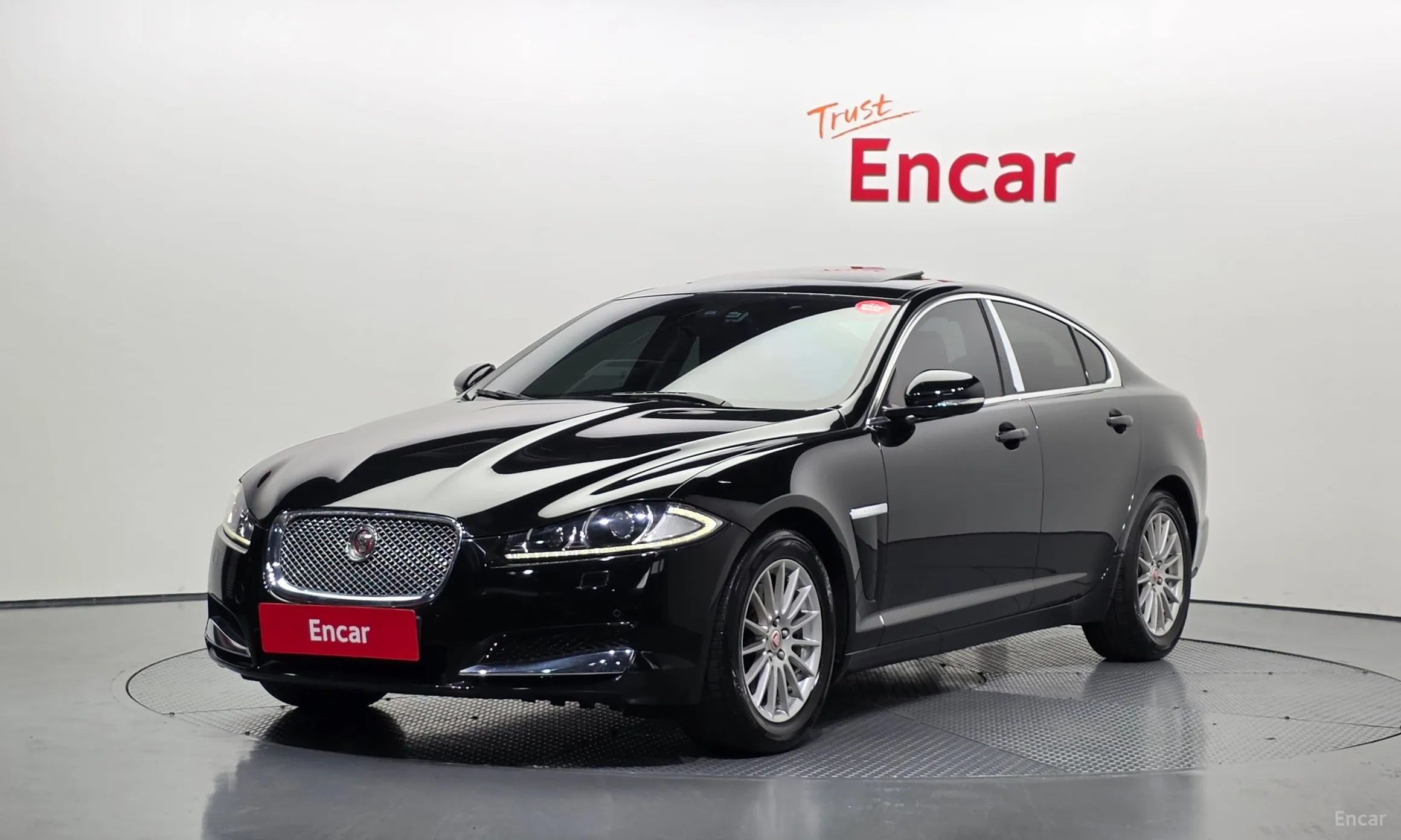 Jaguar New XF
