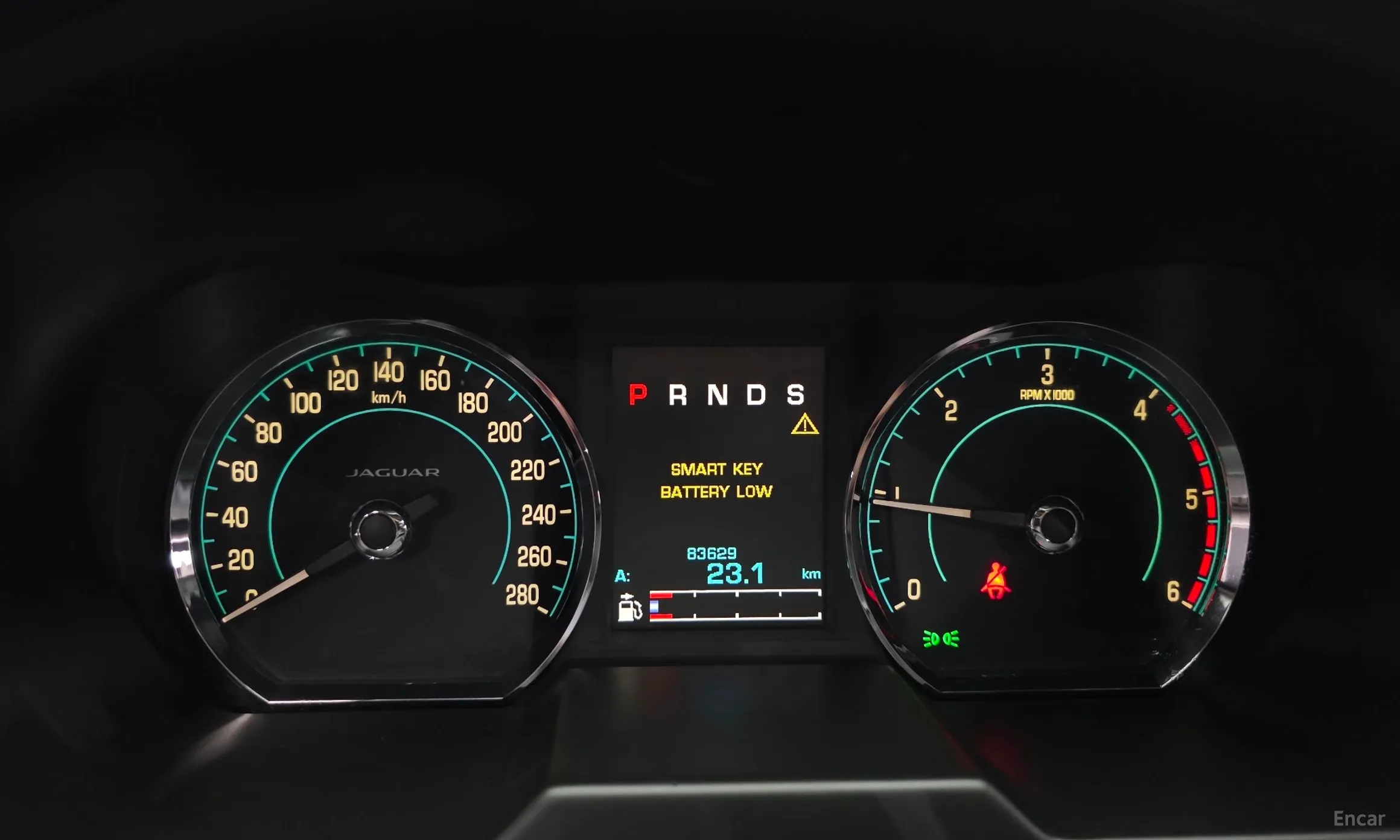 Jaguar New XF превью 8