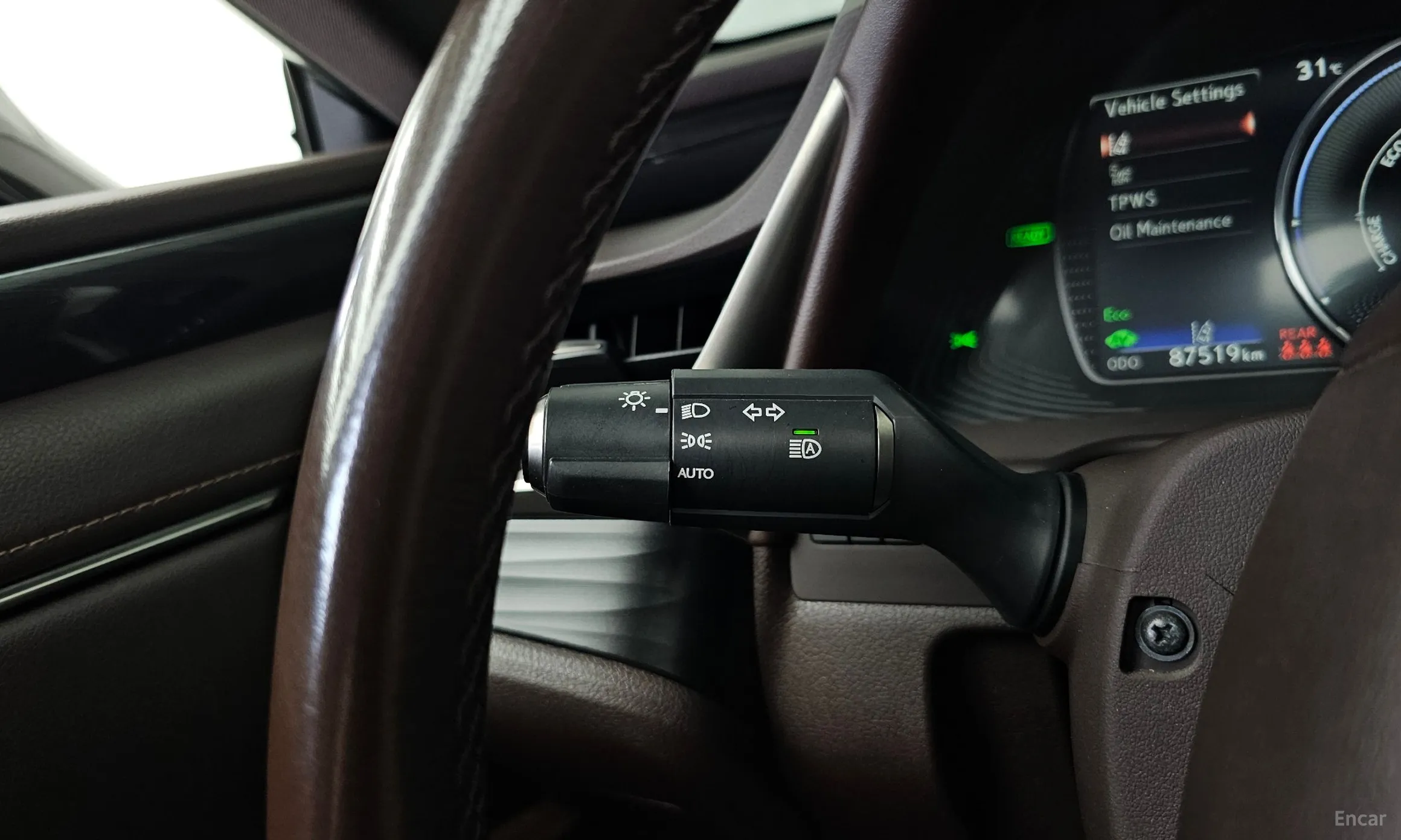 Lexus ES300h 7th Generation превью 18