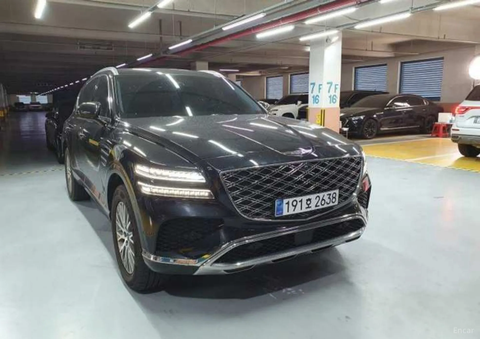 Genesis GV80 превью 8