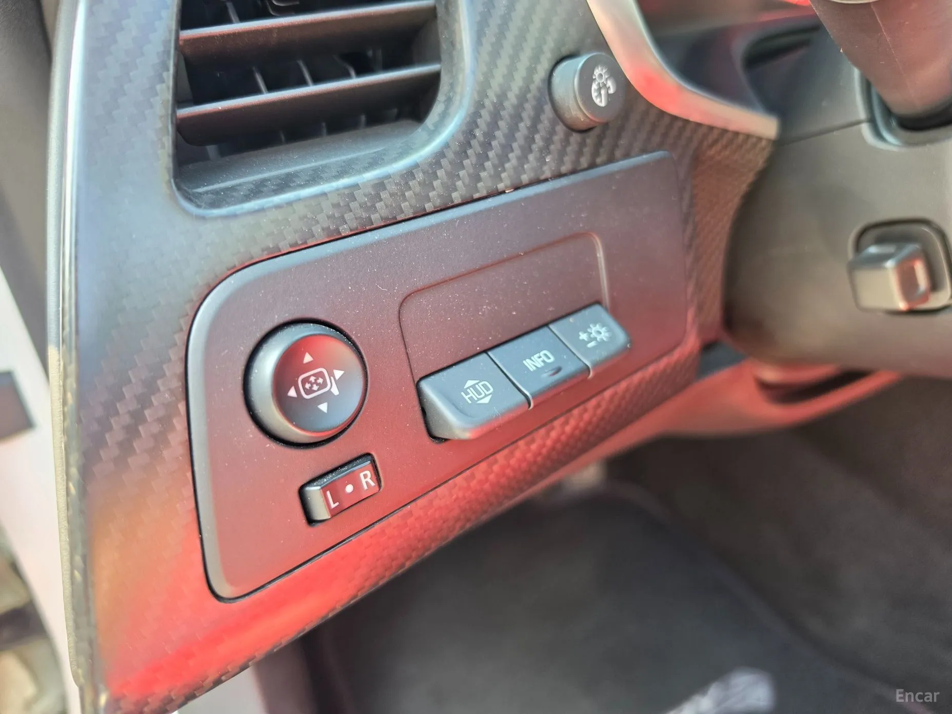 Chevrolet Corvette превью 15